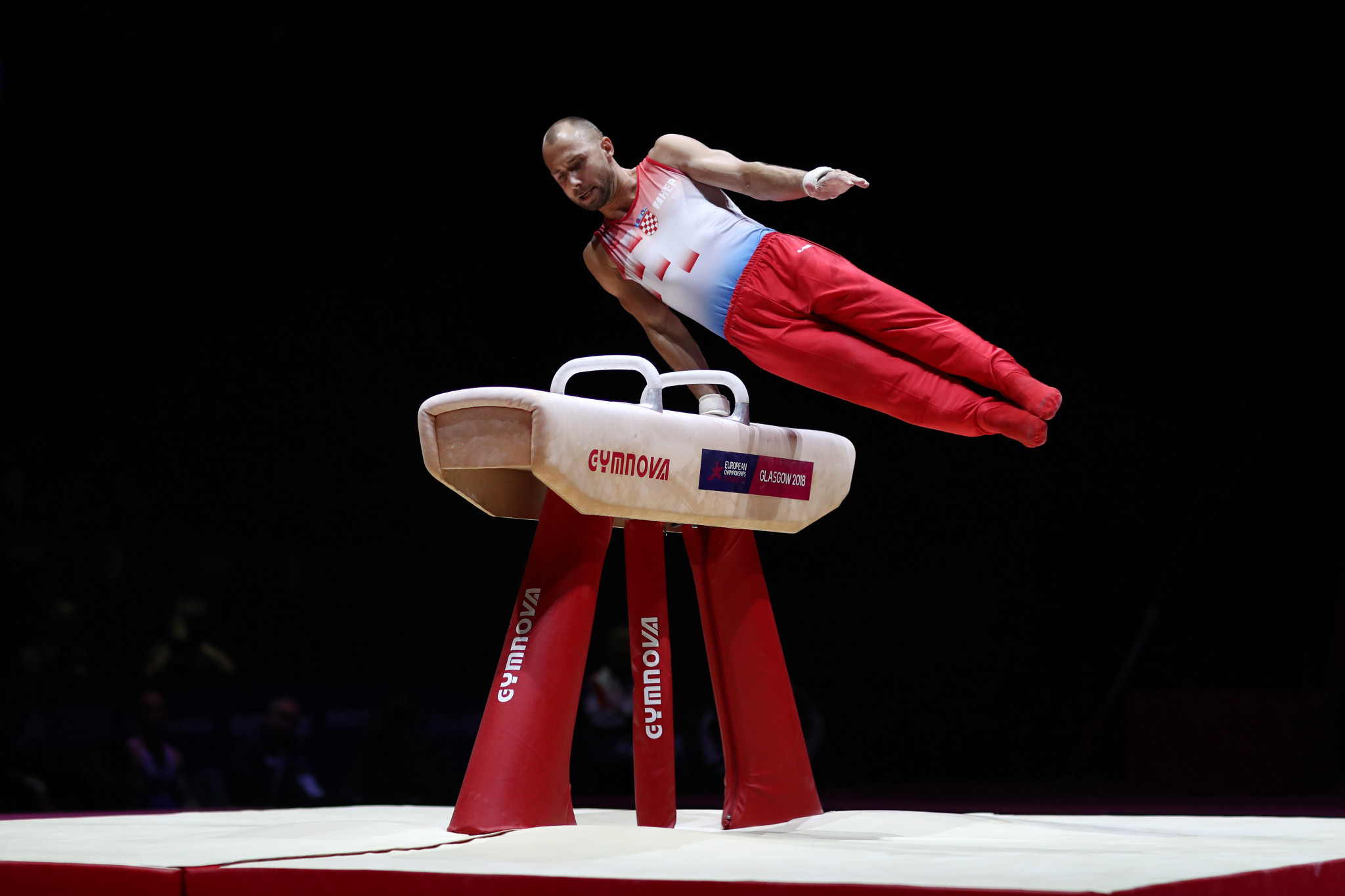 Home athlete Seligman tops men's pommel horse qualification standings at FIG World Challenge Cup in Osijek