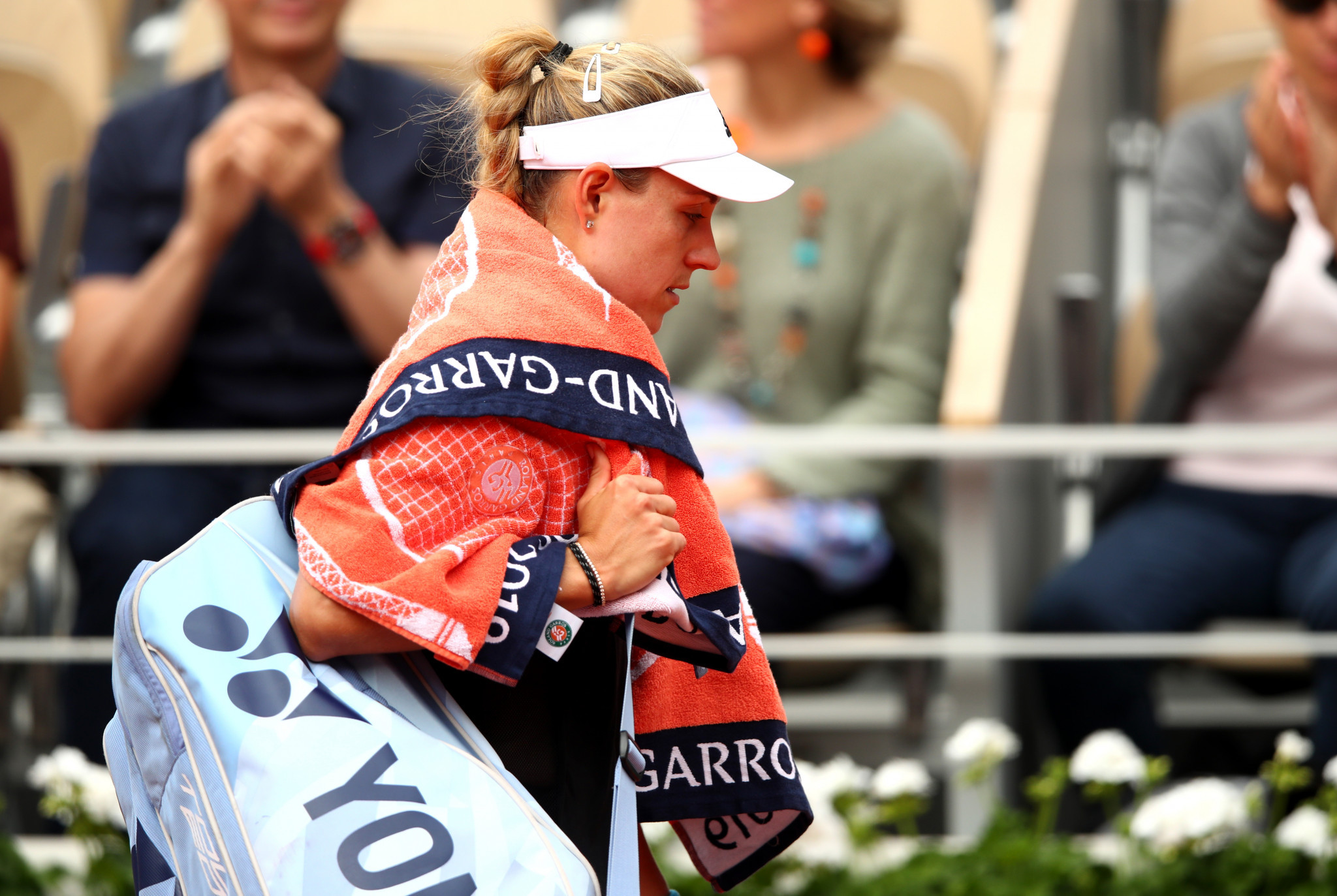 Potapova stuns Wimbledon champion Kerber in opening round of French Open