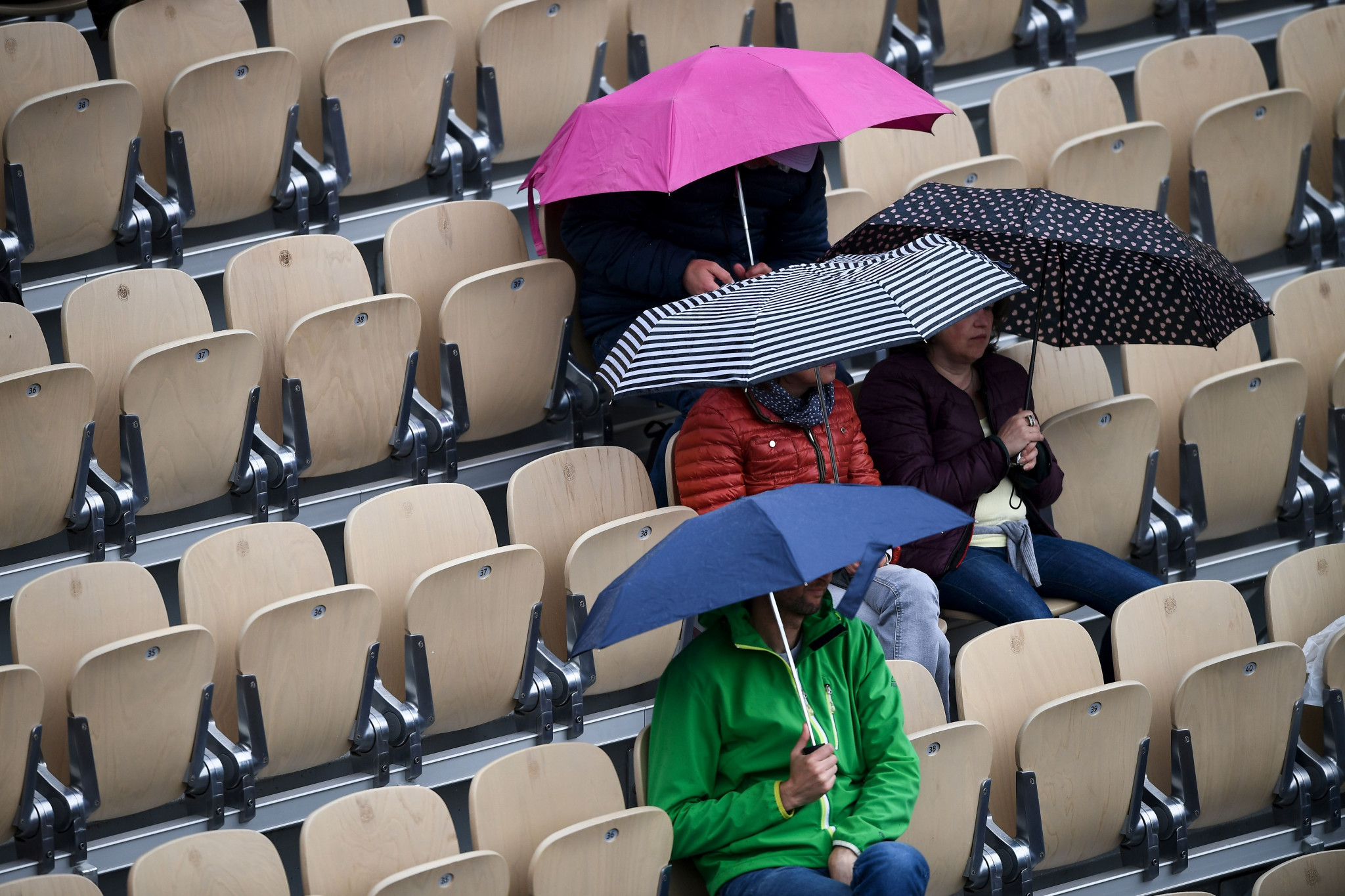 The match was affected by rain ©Getty Images