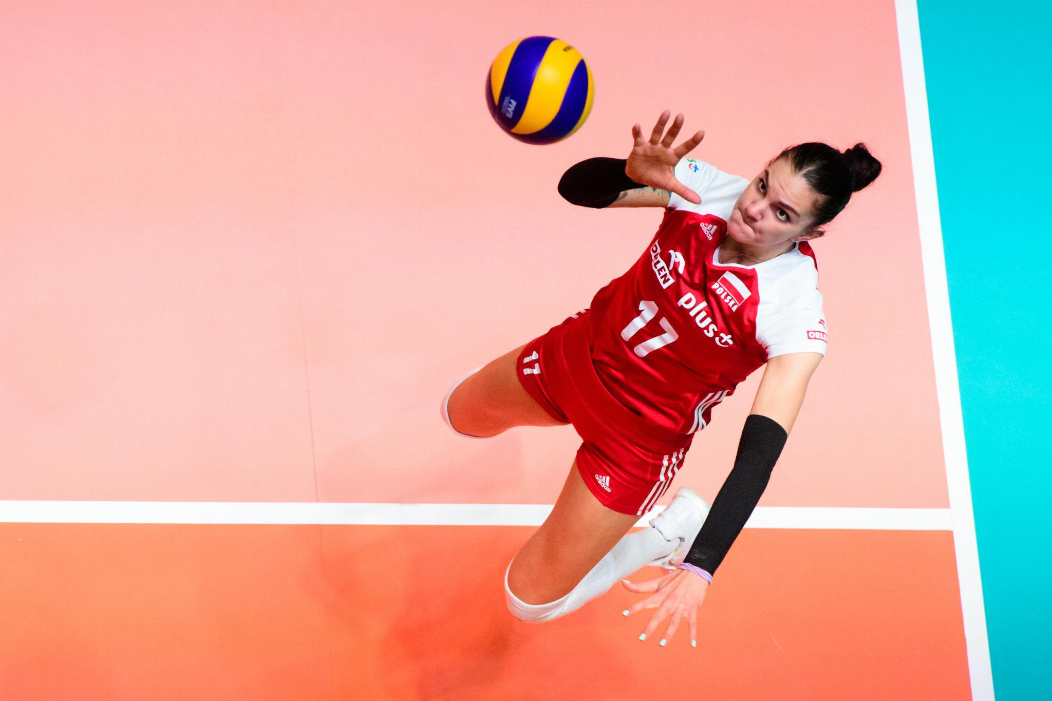 Poland triumphed in a five-set thriller against Brazil in pool eight in The Netherlands ©Twitter