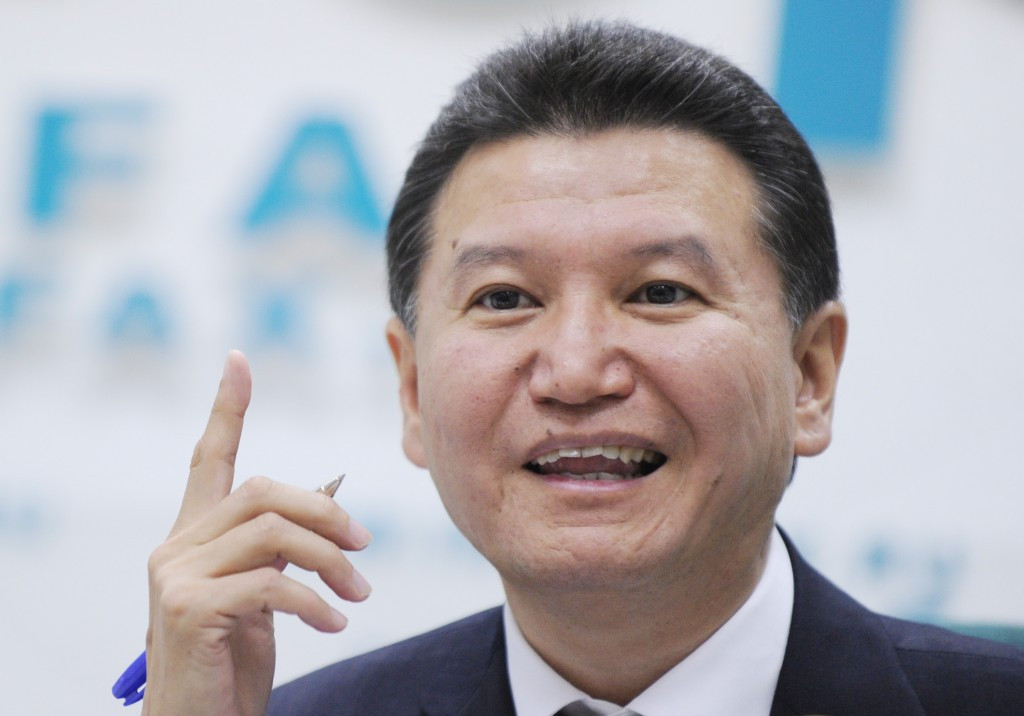 Kirsan Ilyumzhinov suggested players could use chess pieces made of ice to meet the requirements of the Olympic Charter