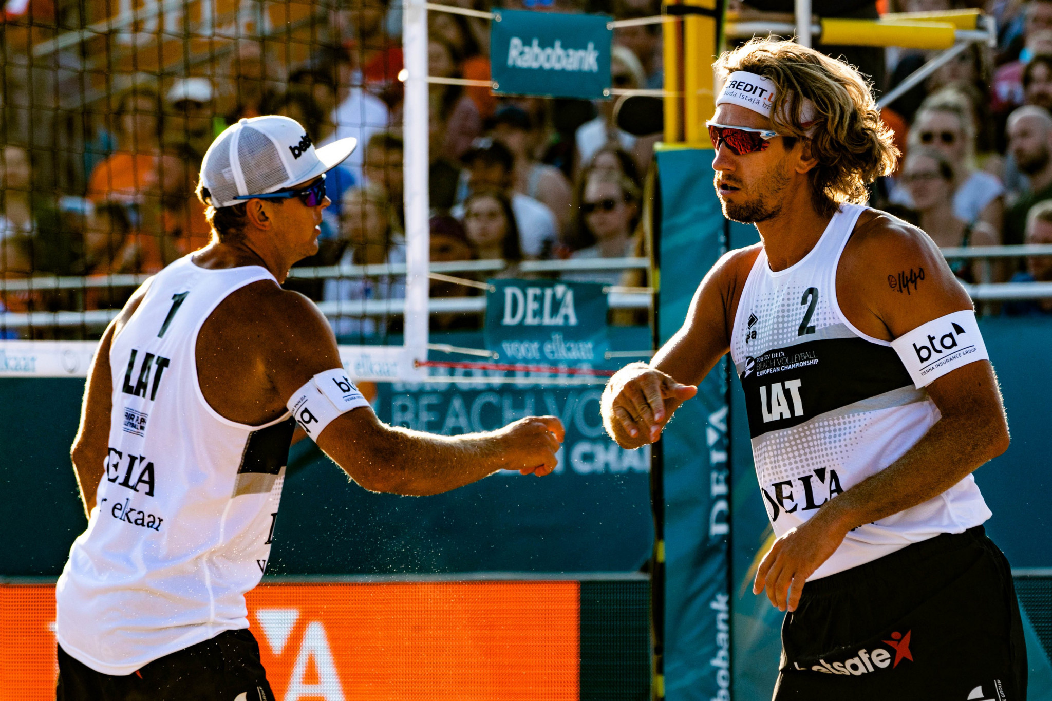 Latvians Samoilovs and Smedins defeated on day of surprises at FIVB Beach World Tour