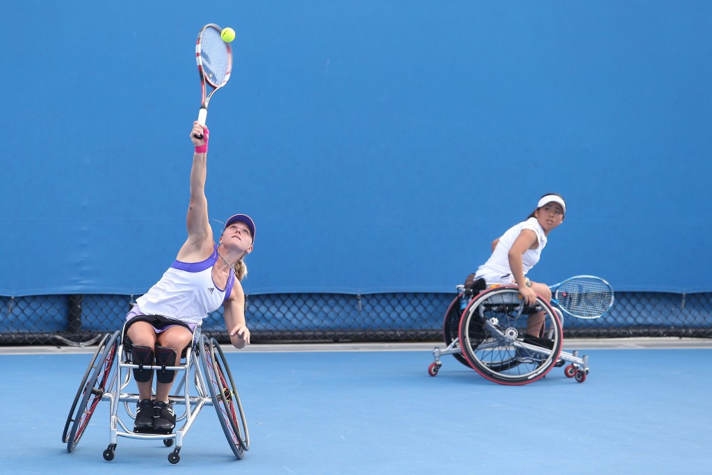 Defending champions Yui Kamiji and Jordanne Whiley began the women's tournament at the UNIQLO Wheelchair Doubles Masters with victory