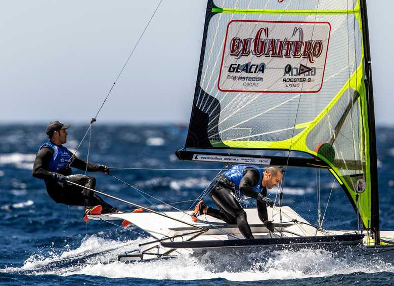 Spain's 49er class sailors, brothers Federico and Arturo Alonso, fared best in high winds at today's curtailed racing at the World Cup Series Final in Marseille ©World Sailing