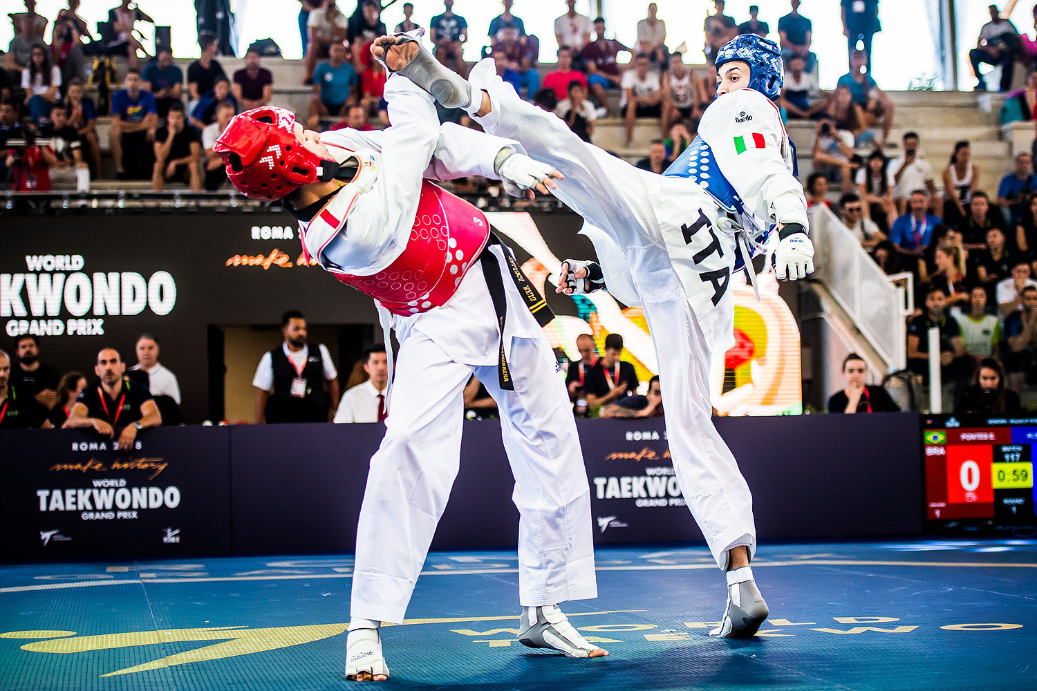 Italy's Simone Alessio, right, is one of four gold medallists from last month's Manchester 2019 World Taekwondo Championships that will compete in the opening WT Grand Prix Series event of the year which starts in Rome tomorrow ©WT