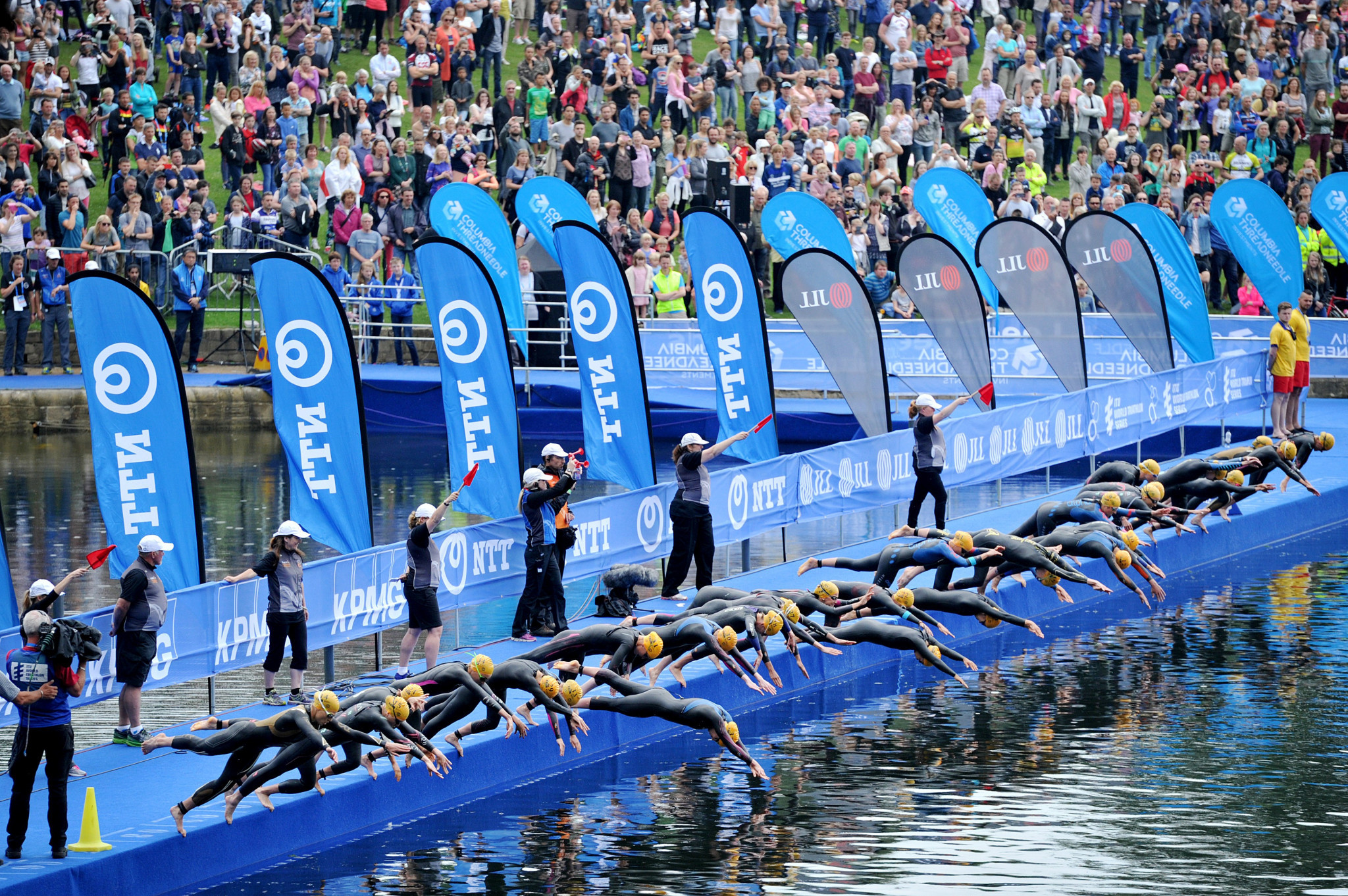 The International Triathlon Union World Series begins the first of two legs in Great Britain this weekend in Leeds ©ITU