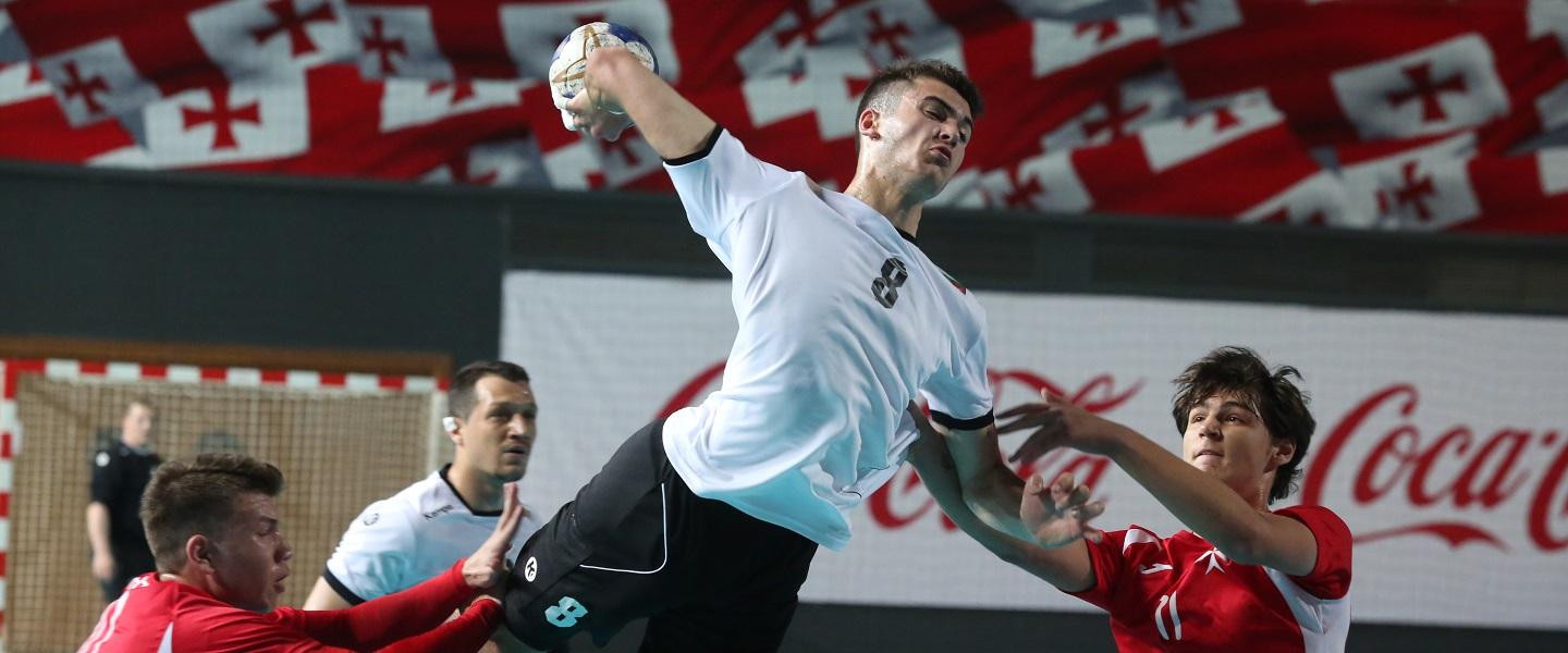 Svetlin Dimitrov scored 10 goals in Bulgaria's win over Malta ©IHF