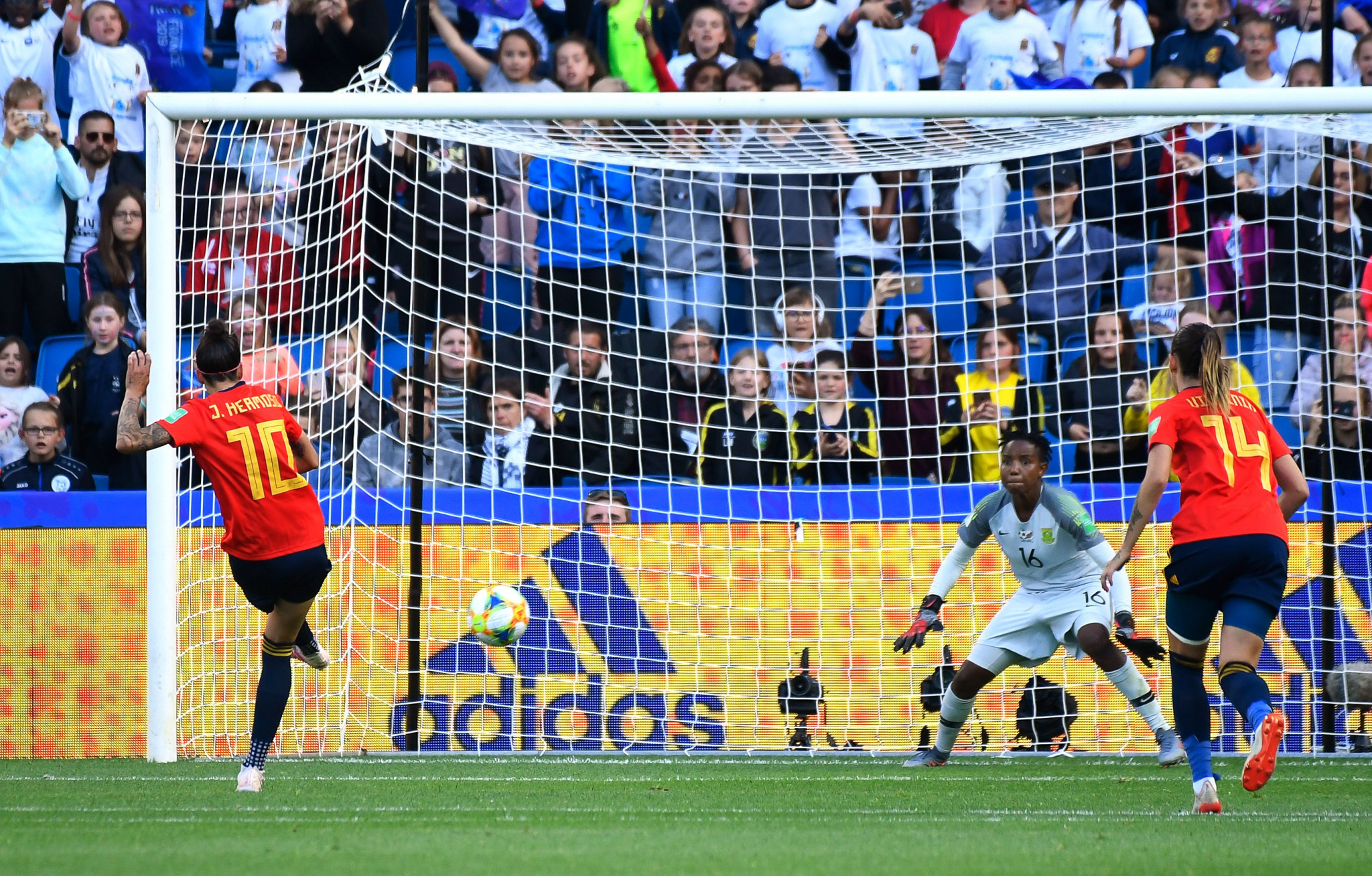 Jennifer Hermoso converted two penalties for Spain in the second half, however ©Getty Images