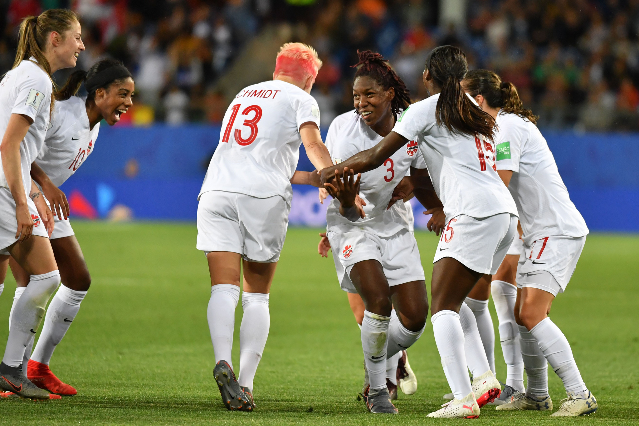 Kadeisha Buchanan is mobbed by team mates after putting Canada 1-0 up against Cameroon ©Getty Images 