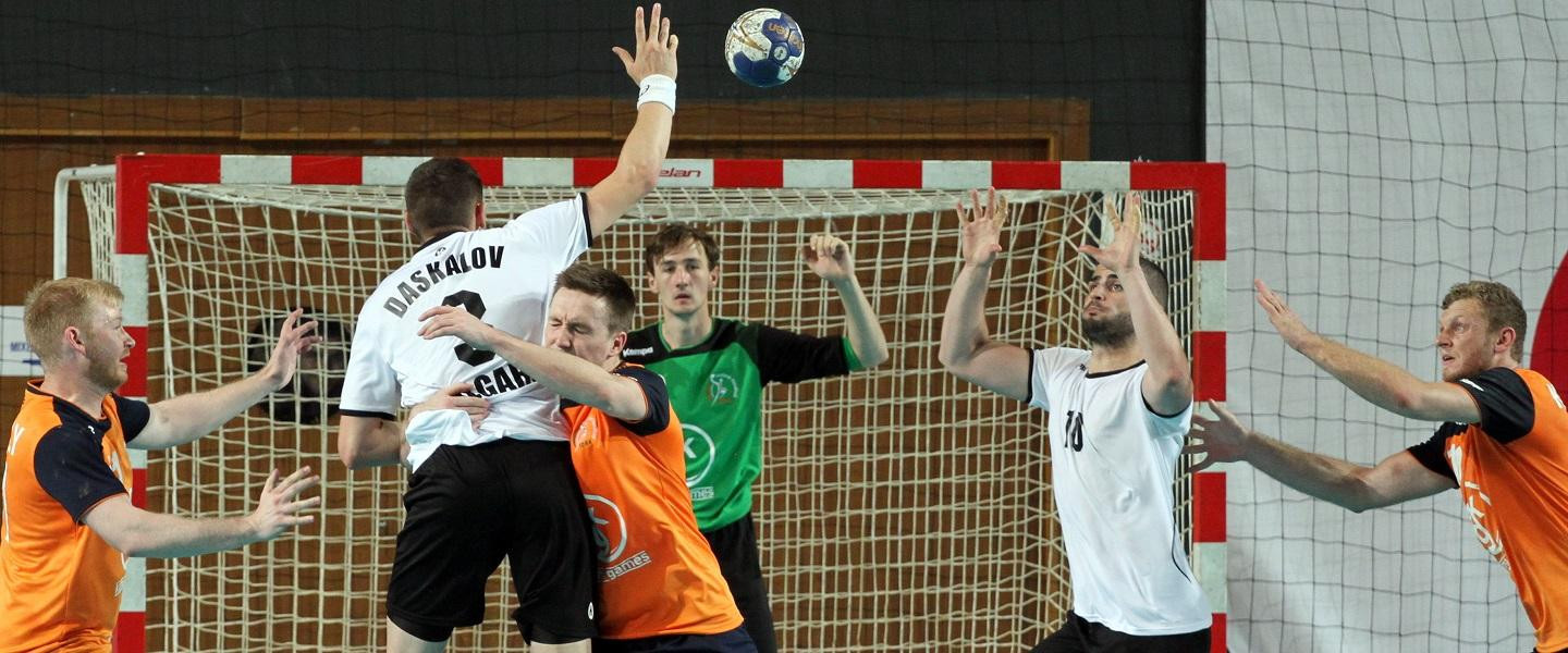 Bulgaria retained their perfect record after defeating Ireland ©IHF