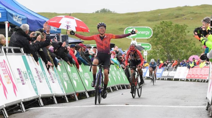 Niewiadoma holds off Lippert to claim Ovo Energy Women's Tour stage-four victory
