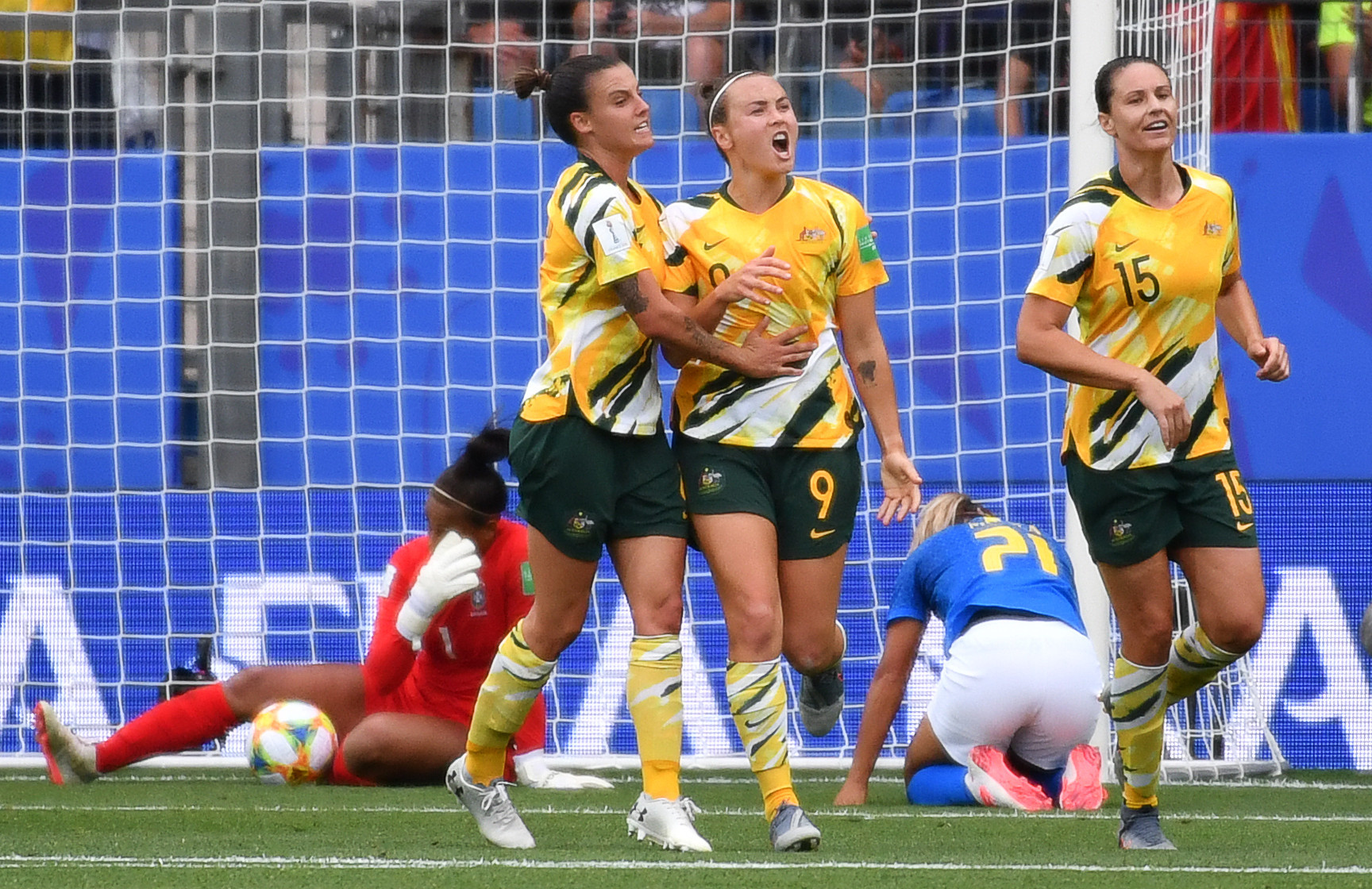 Caitlin Foord celebrates her goal against Brazil ©Getty Images