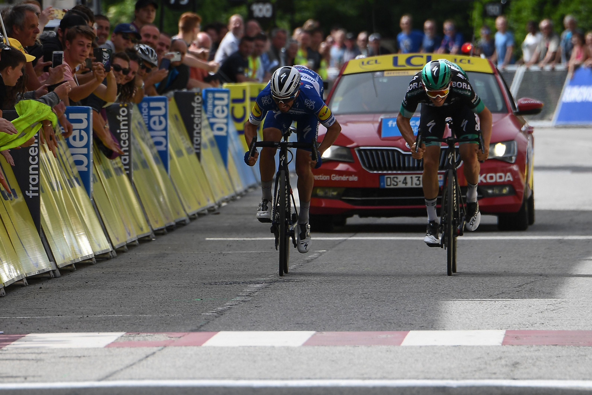 Alaphilippe wins stage six of Critérium du Dauphiné in photo finish as Yates retains overall lead