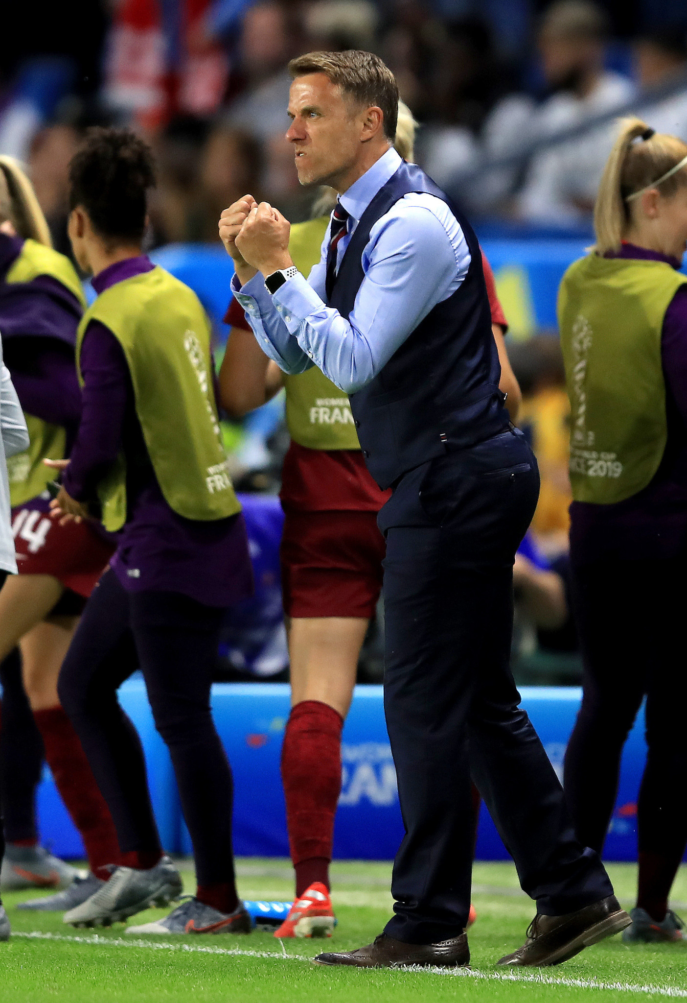 England manager Phil Neville celebrates after Jodie Taylor puts England ahead against Argentina ©Getty Images