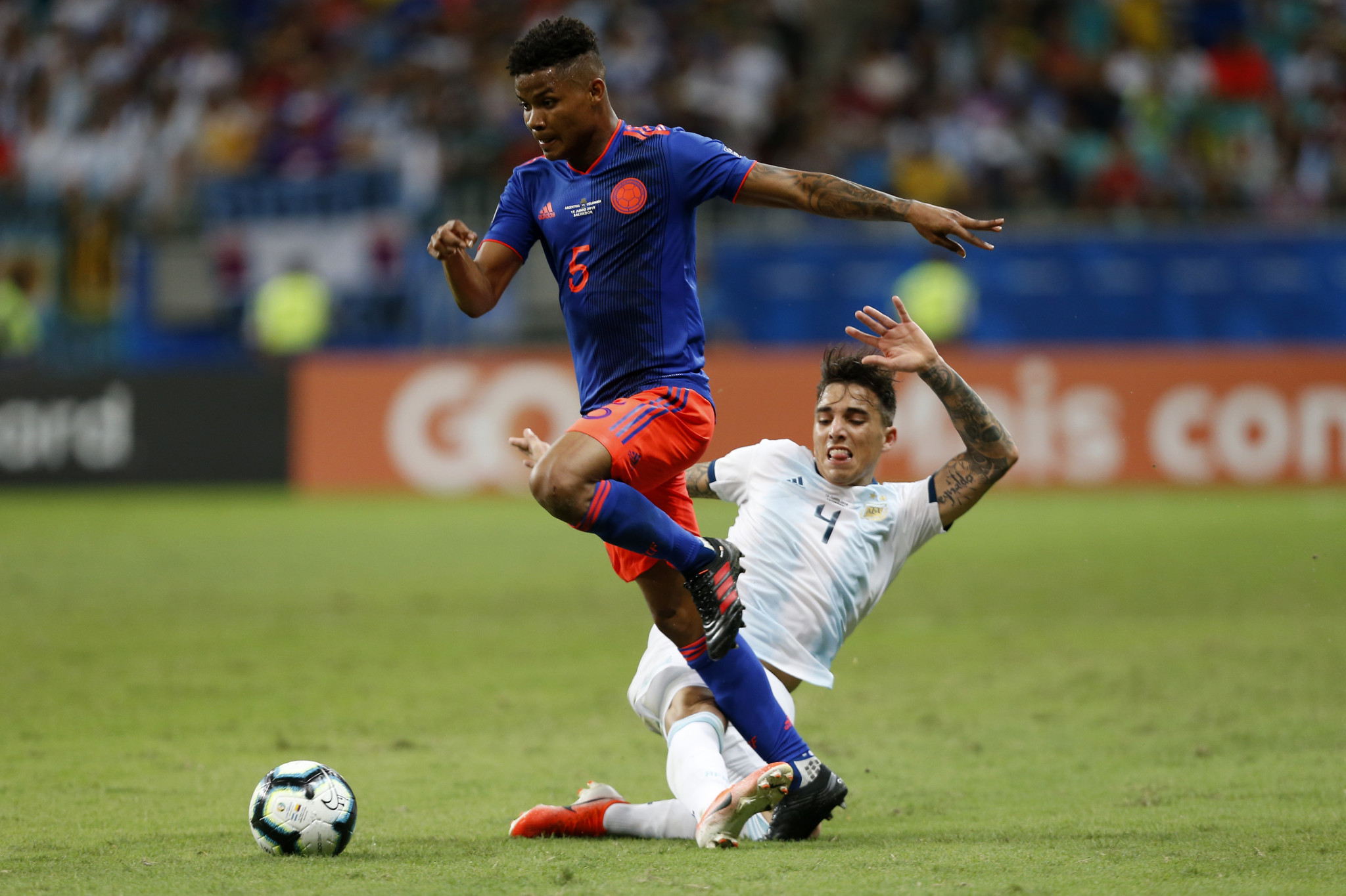 Colombia secure late victory against star-studded Argentinian team at Copa América