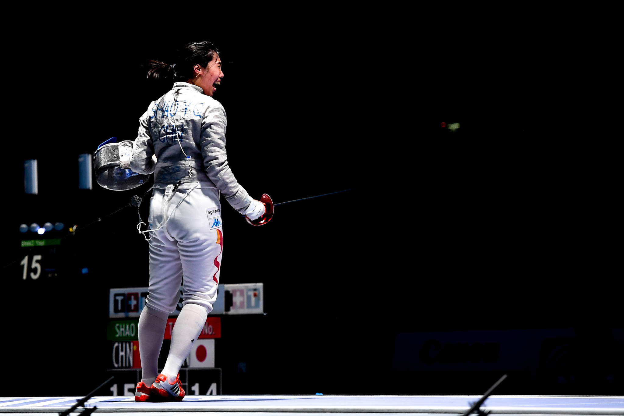 Yaqi Shao helped China to the team sabre gold medal ©Getty Images