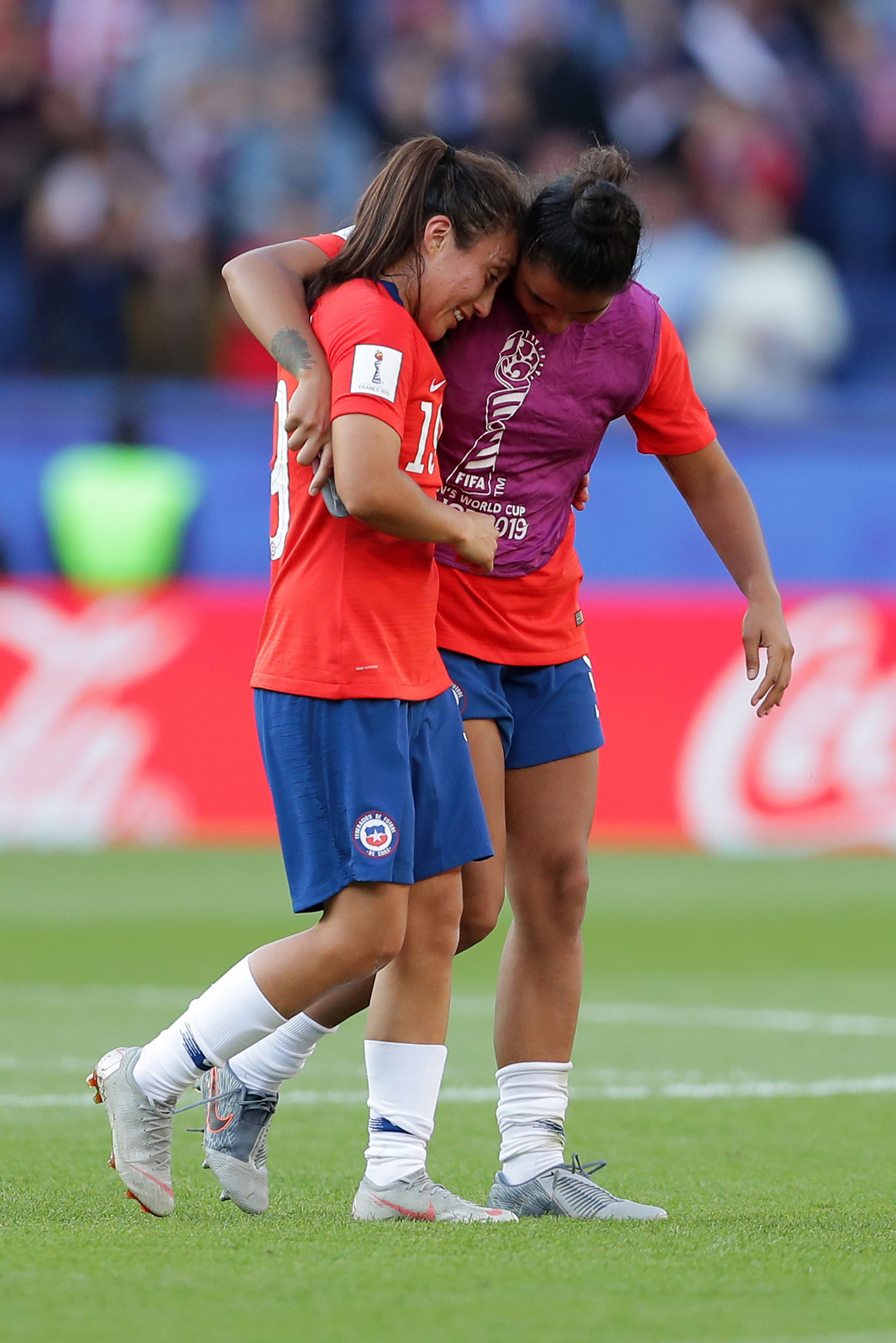 Chile's Yessenia Huenteo is consoled by a team mate ©Getty Images 