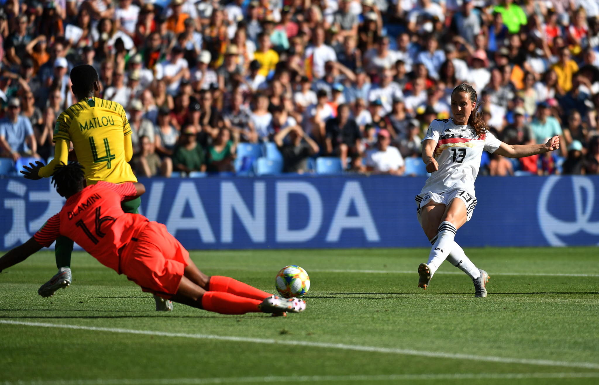 Sara Dabritz doubles Germany's lead after a glaring error from South Africa goalkeeper Andile Dlamini ©Getty Images