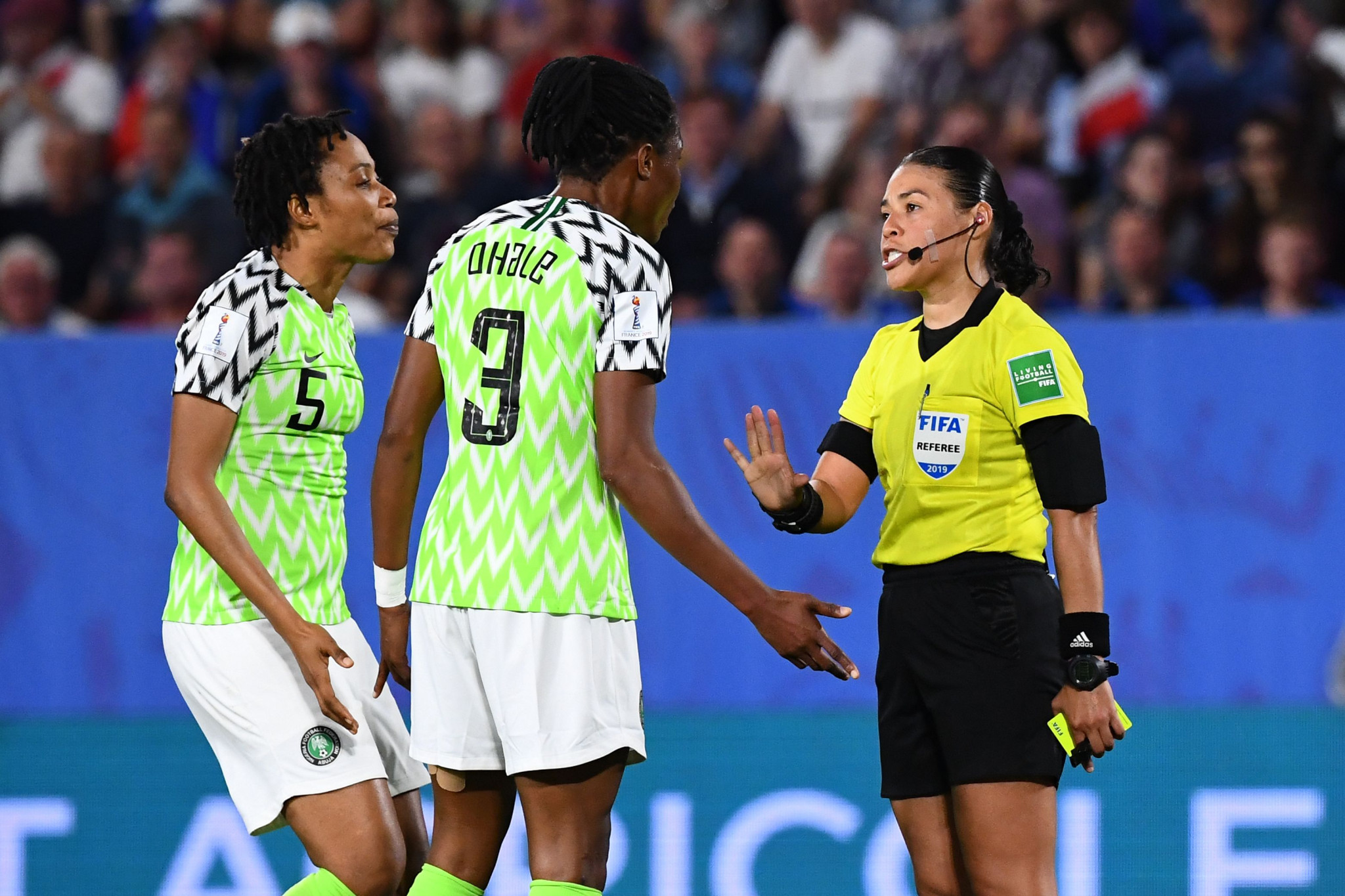 Referee Melissa Borjas incurred the frustration of Nigeria's players ©Getty Images