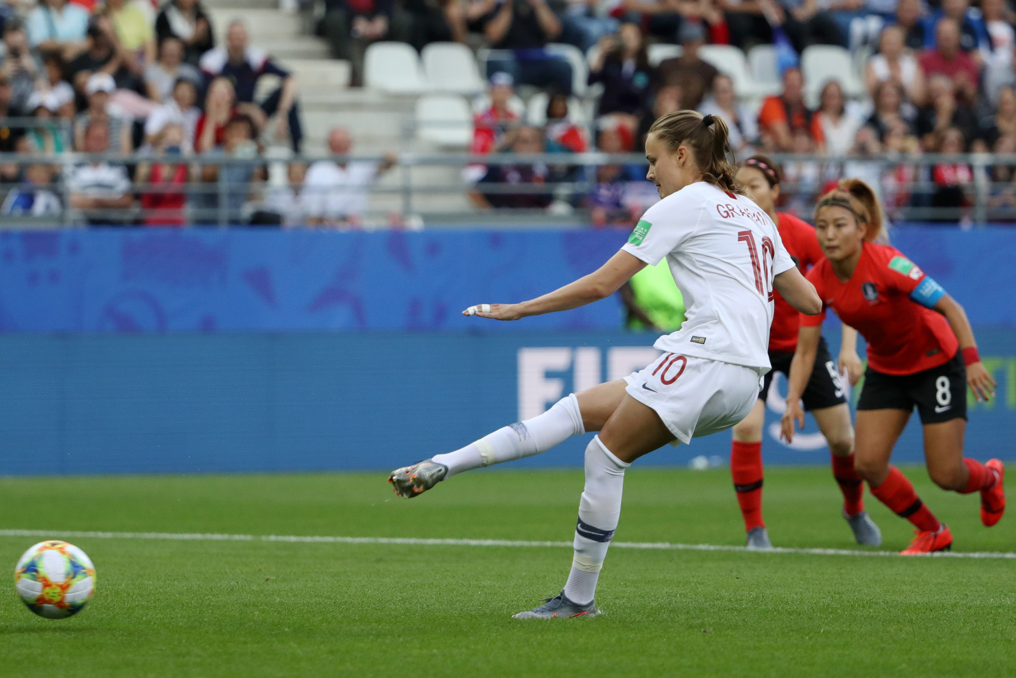 Caroline Graham Hansen puts Norway 1-0 up against South Korea with a penalty ©Getty Images