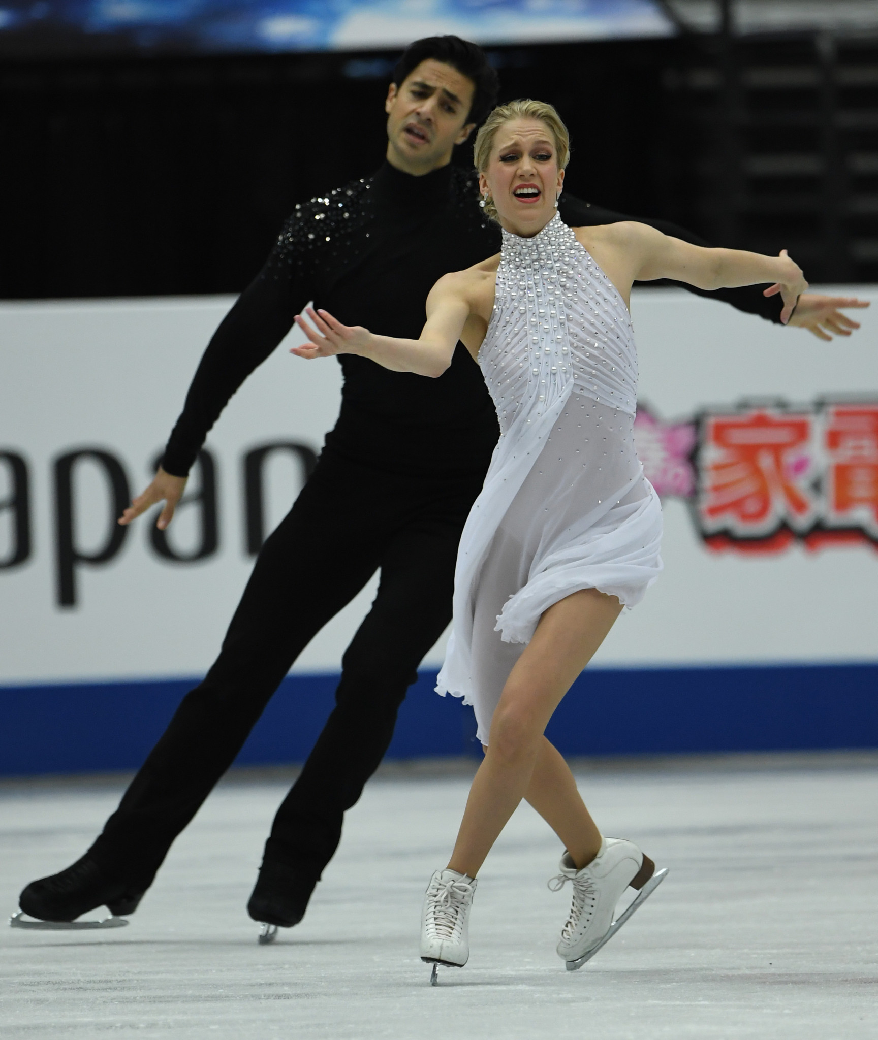 Canada's Weaver and Poje announce break from ice dancing