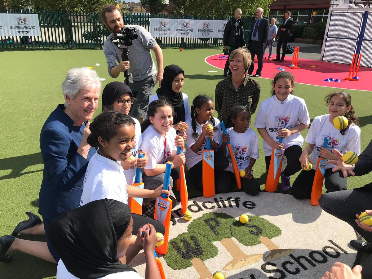 CGF President Dame Louise Martin and former England captain Clare Connor were on hand to officially announce that women's cricket has been included on the programme of the 2022 Commonwealth Games in Birmingham ©Birmingham 2022