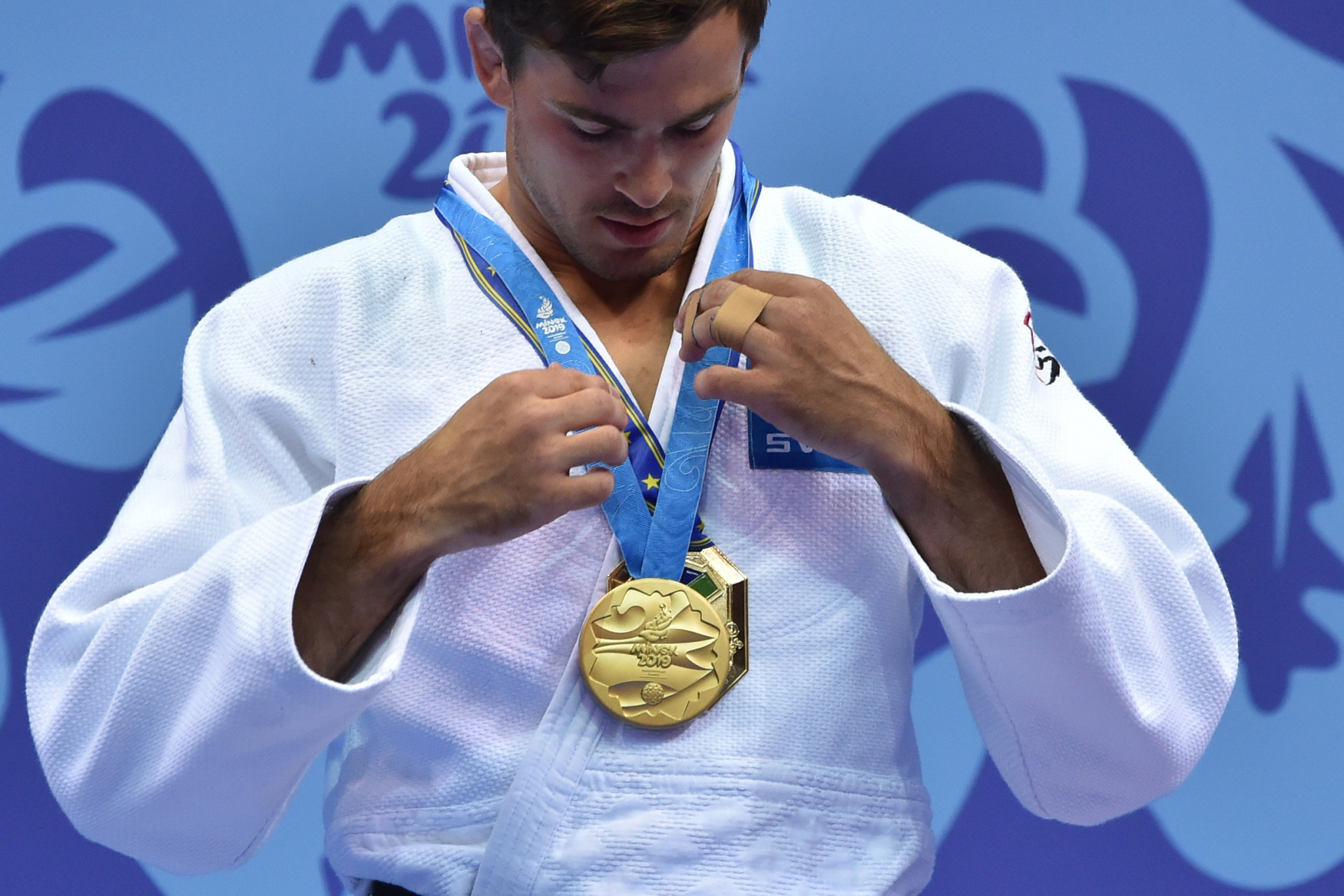 Macias pulls off surprise win over Rio 2016 silver medallist Orujov to win men’s under-73kg judo gold
