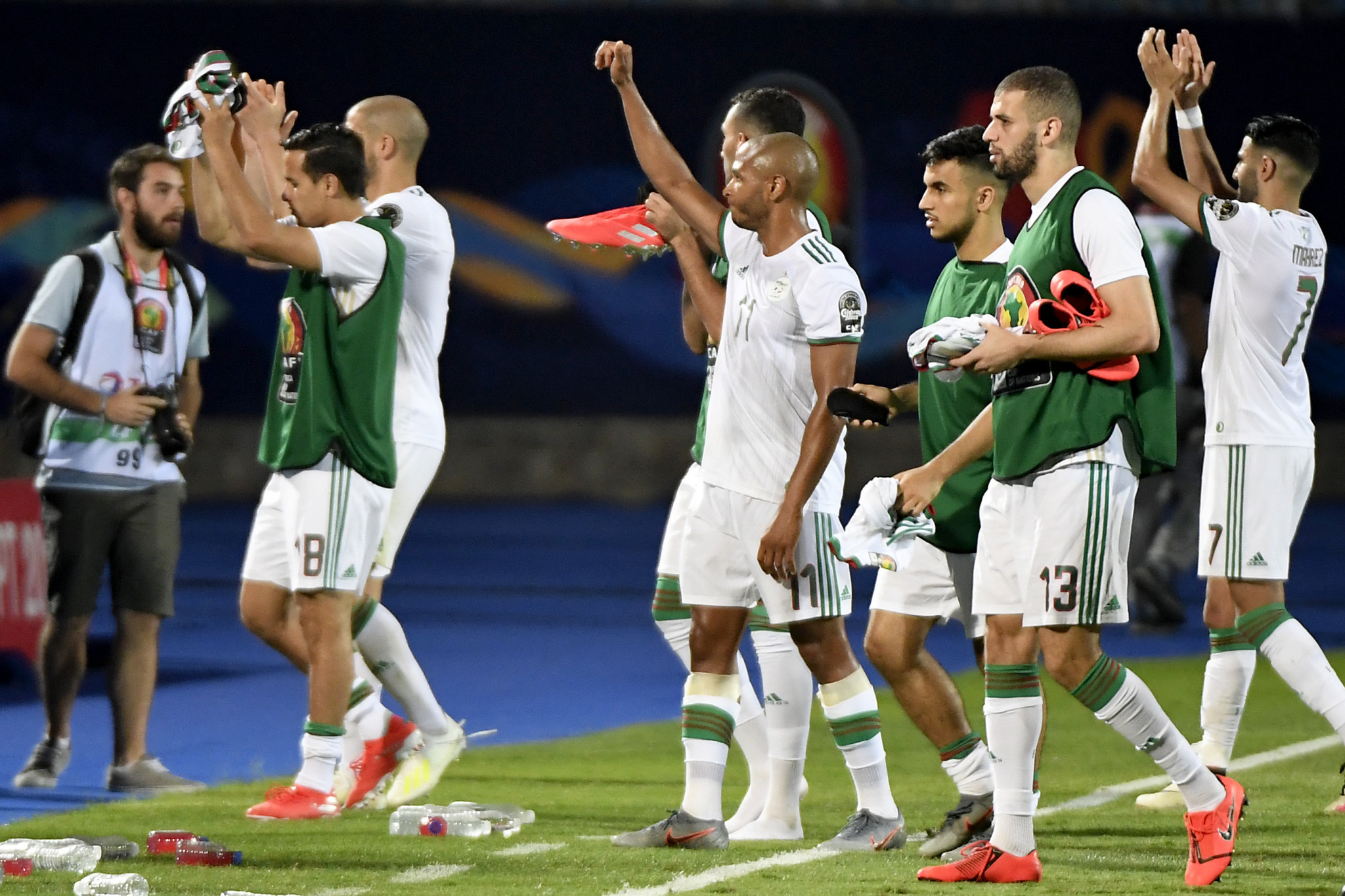 Algeria and Senegal cruise to opening wins at African Cup of Nations
