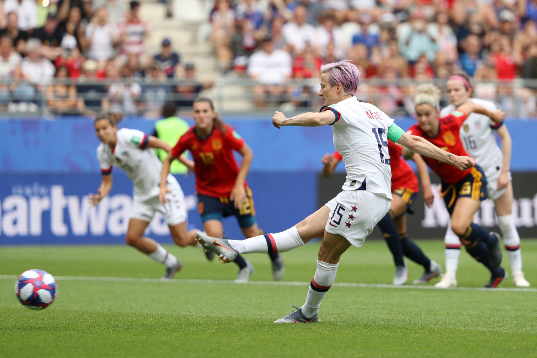 Rapinoe put the US into the lead in the seventh minute ©Getty Images