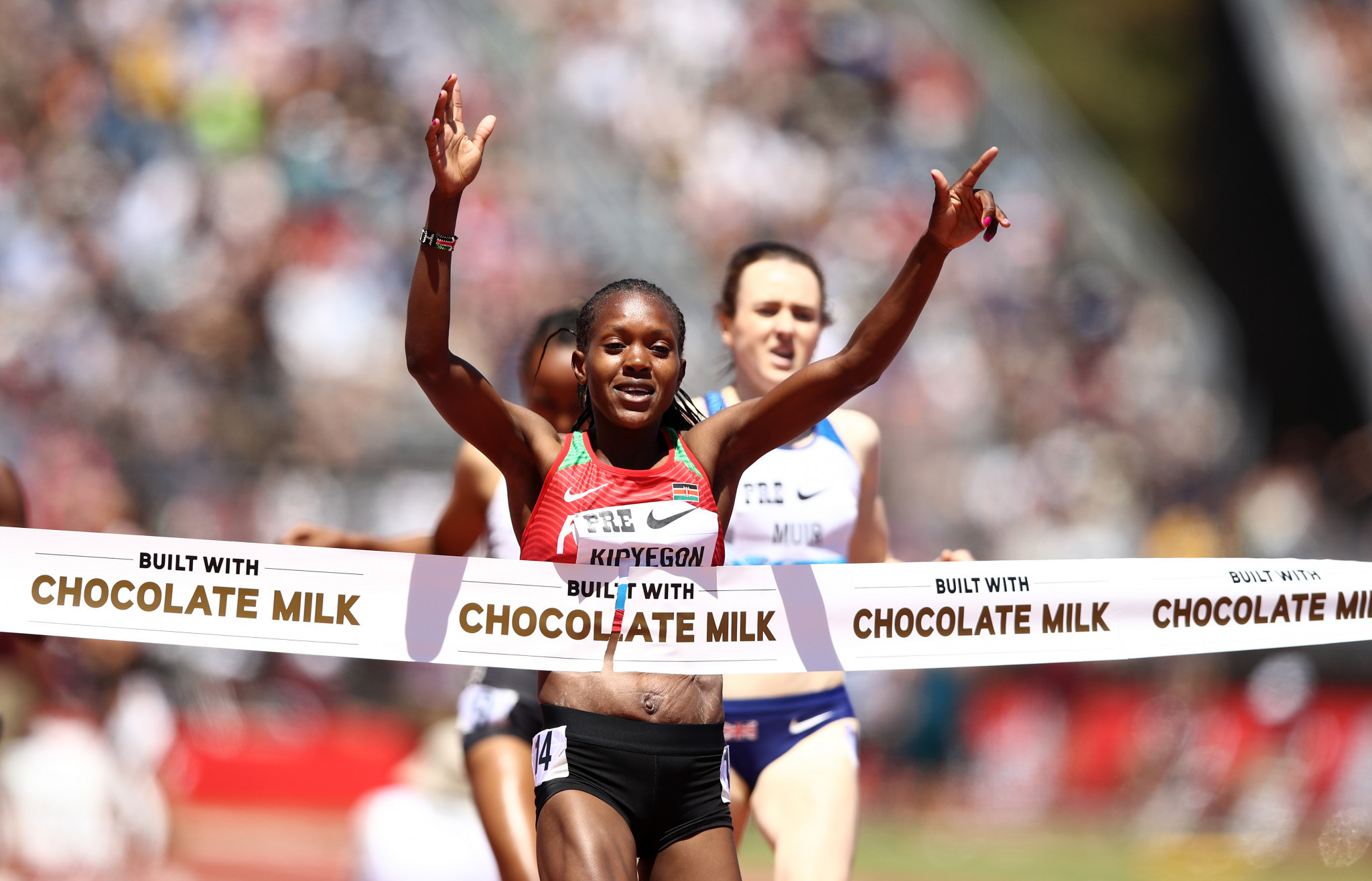 Kenya's Faith Kipyegon wins the 1500m at the IAAF Diamond League in Stanford, beating Britain's Laura Muir ©Getty Images