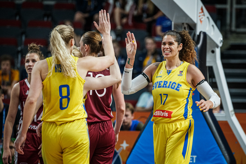 Sweden progressed to the quarter-finals of Women's EuroBasket ©FIBA