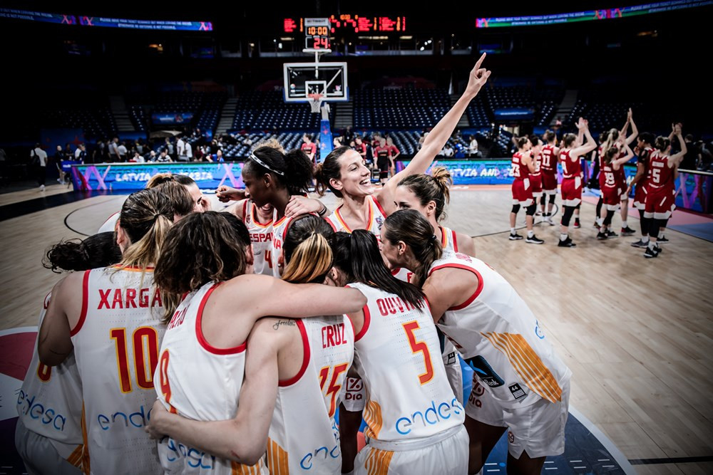Holders Spain through to FIBA Women's EuroBasket semi-finals