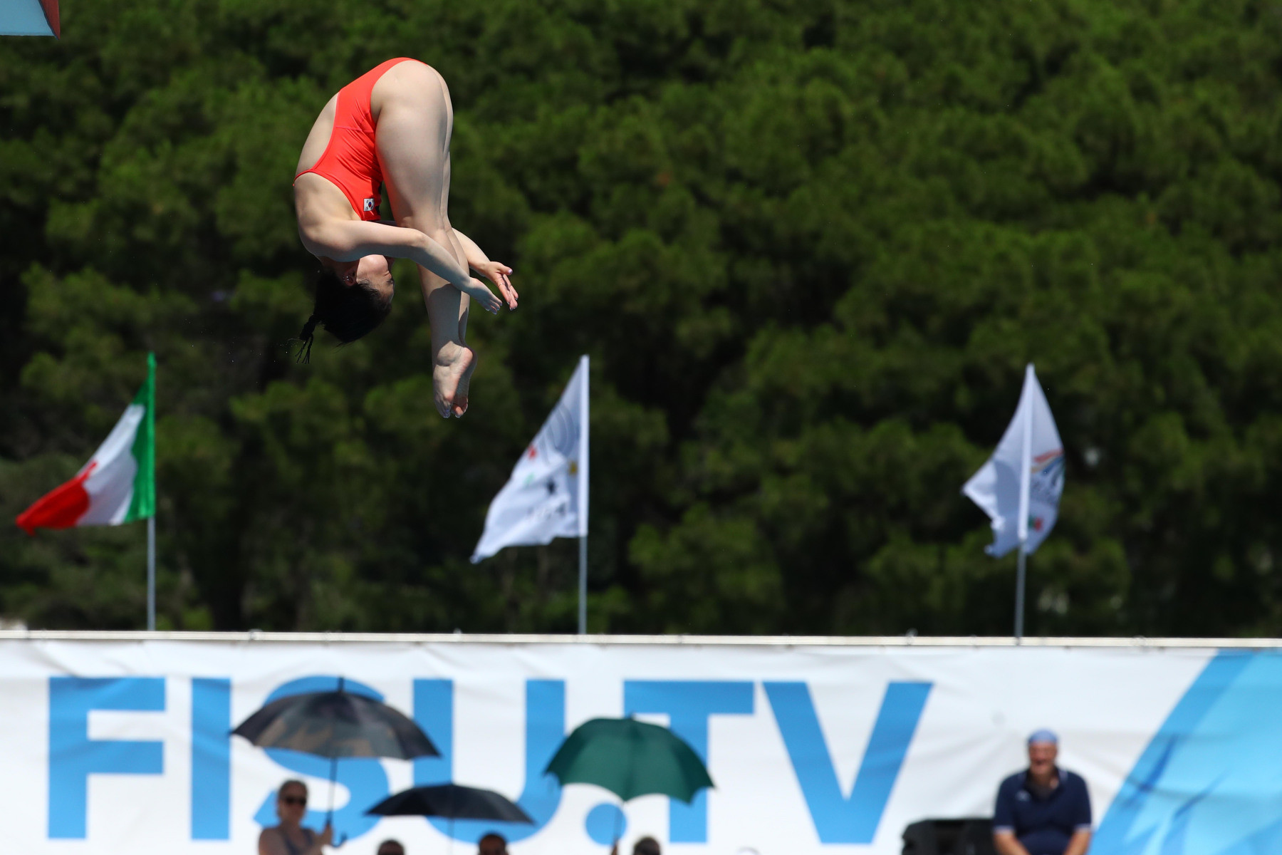 Competition took place at the pool at Mostra d'Oltremare, in the shadow of San Paolo Stadium ©Naples 2019