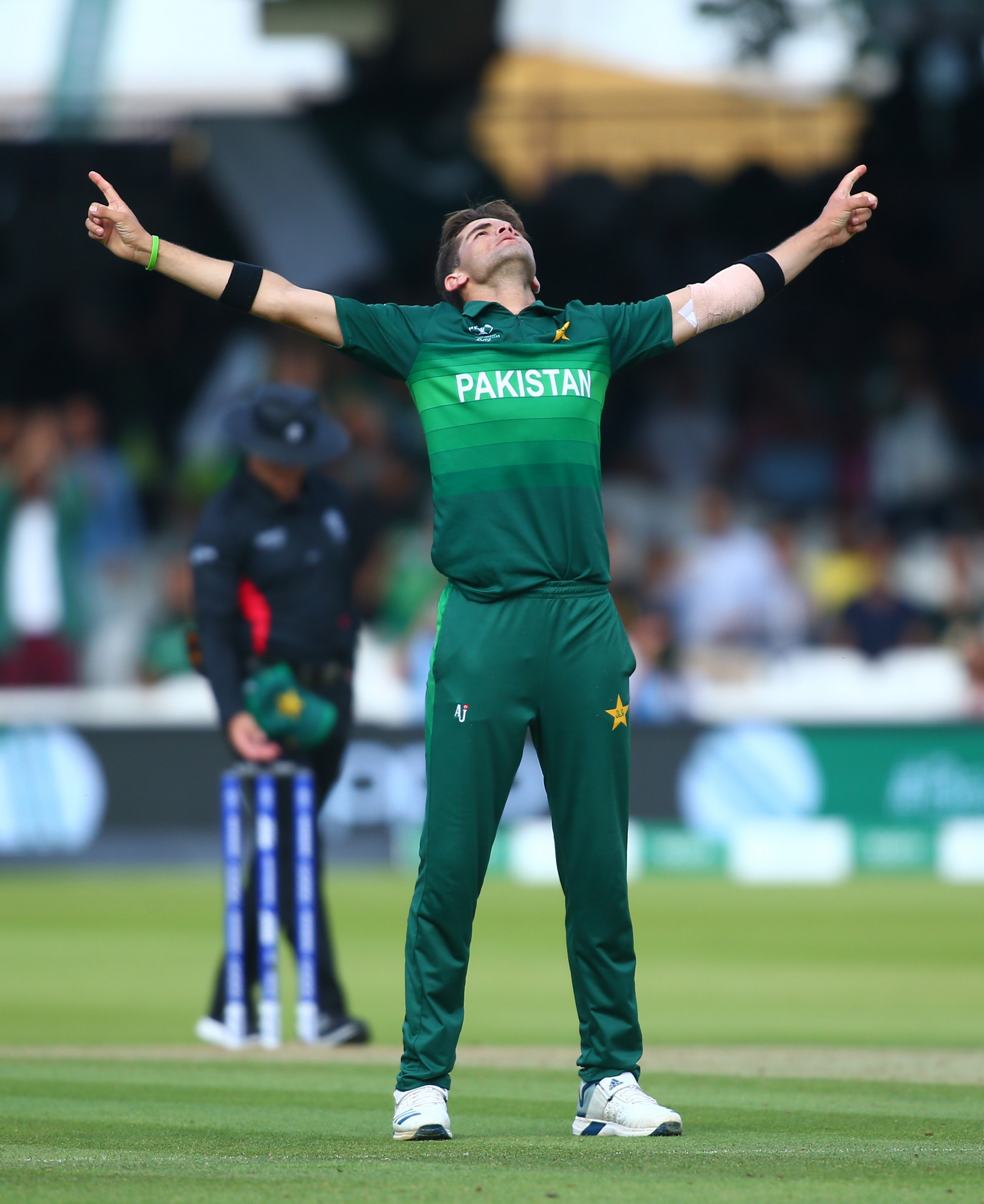 Pakistan's 19-year-old Shaheen Afridi took 6-35 – the best figures so far in the ICC Cricket World Cup – as his side bowed out with a win against Bangladesh at Lord's ©Getty Images