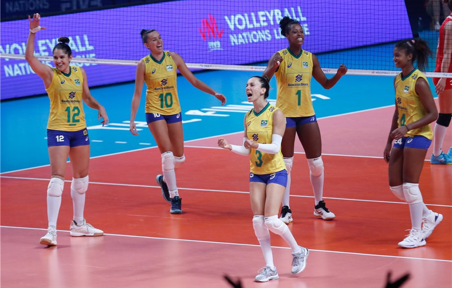 Brazil eased past Turkey to claim the first place in the final ©FIVB