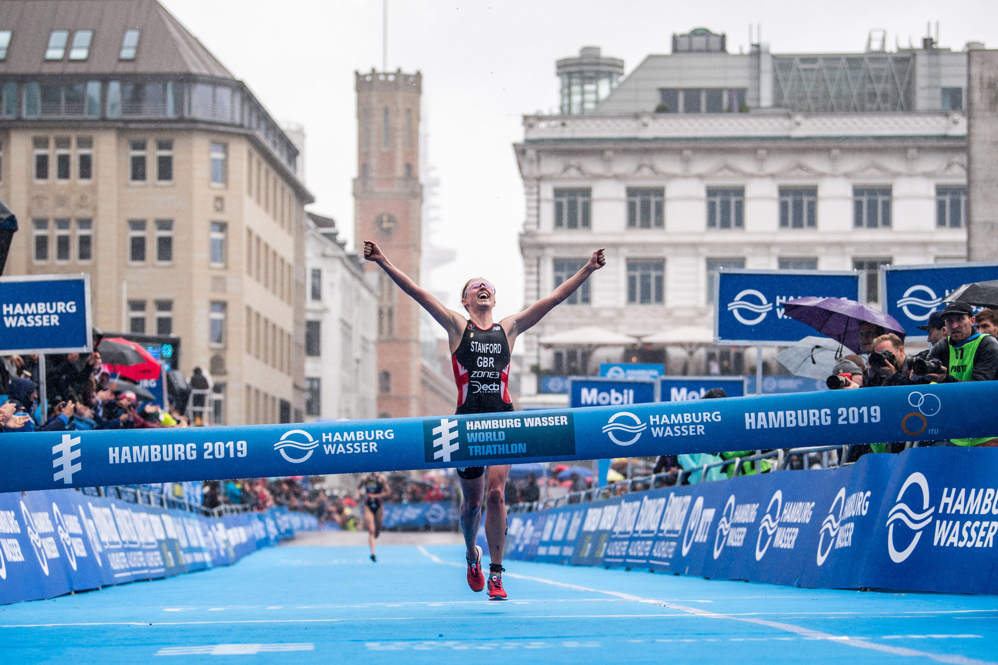 Zaferes retains overall lead as Stanford takes victory at World Triathlon Series