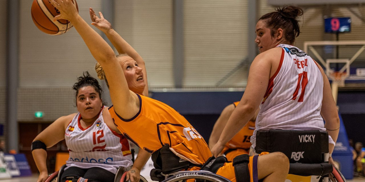 The Netherlands, world and Olympic champions, beat Spain to earn their 15th consecutive final in the IWBF European Championship Division A in Rotterdam, where they will meet first-time finalists Britain ©IWBF