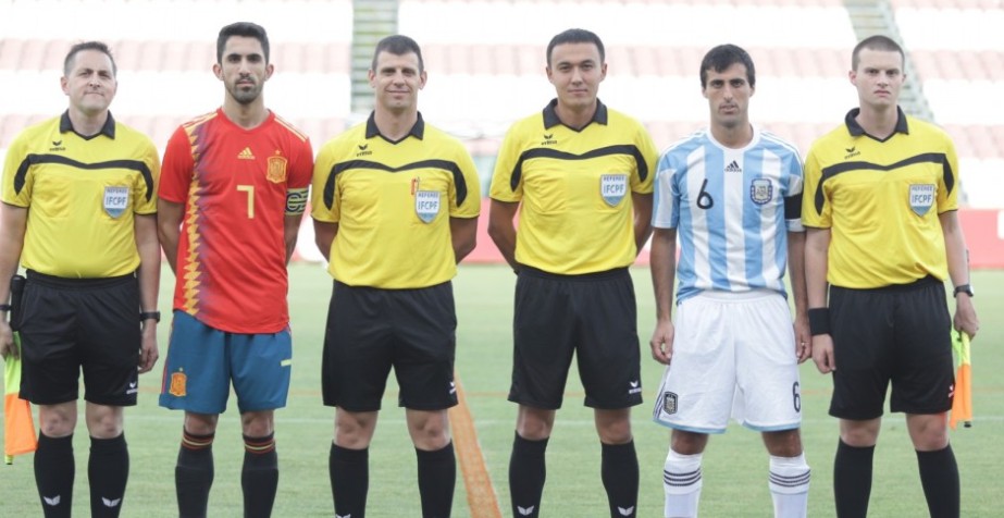 Argentina were in uncompromising mood as they put seven goals past Spain ©IFCPF