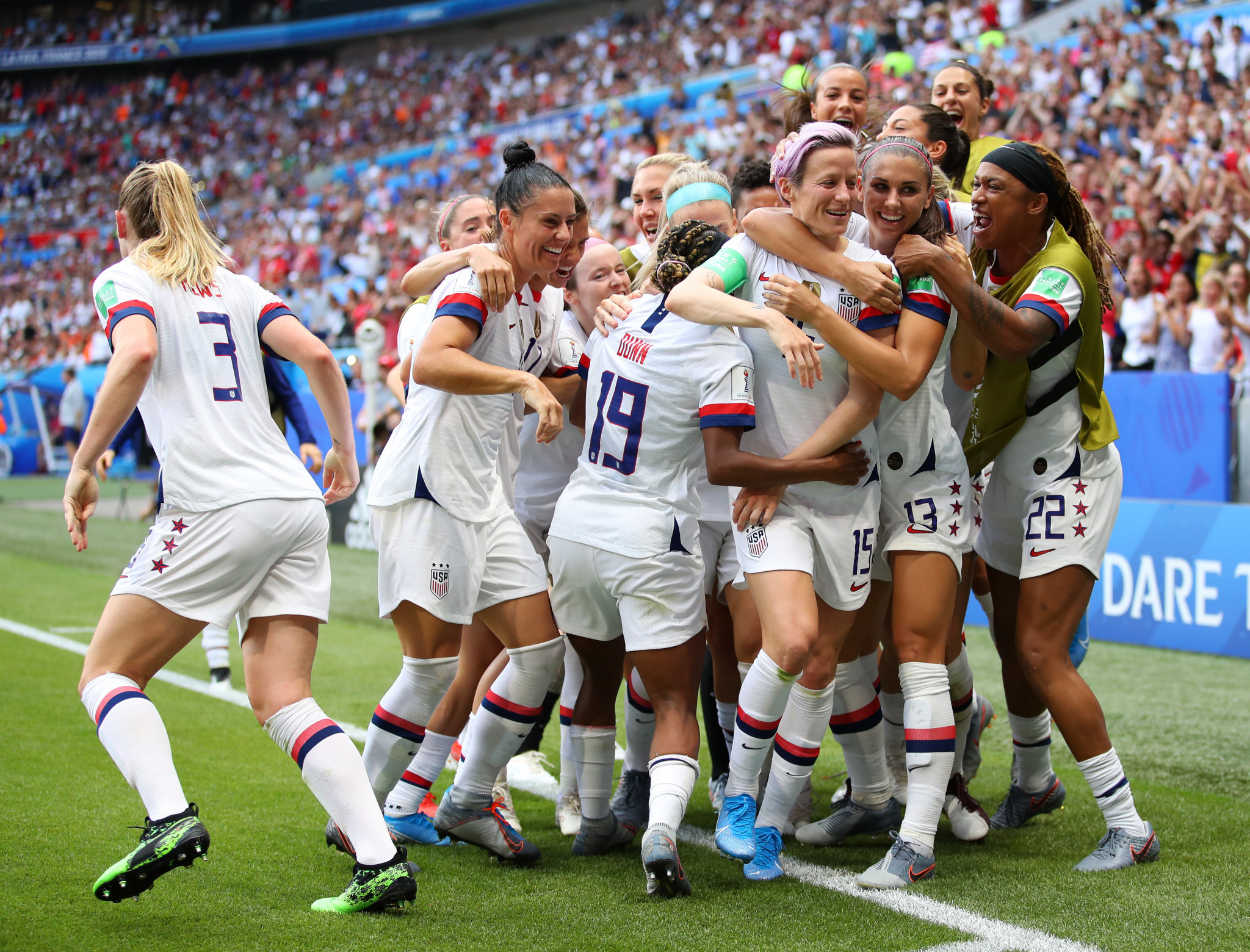 The United States became the first team to retain the FIFA Women's World Cup ©Getty Images