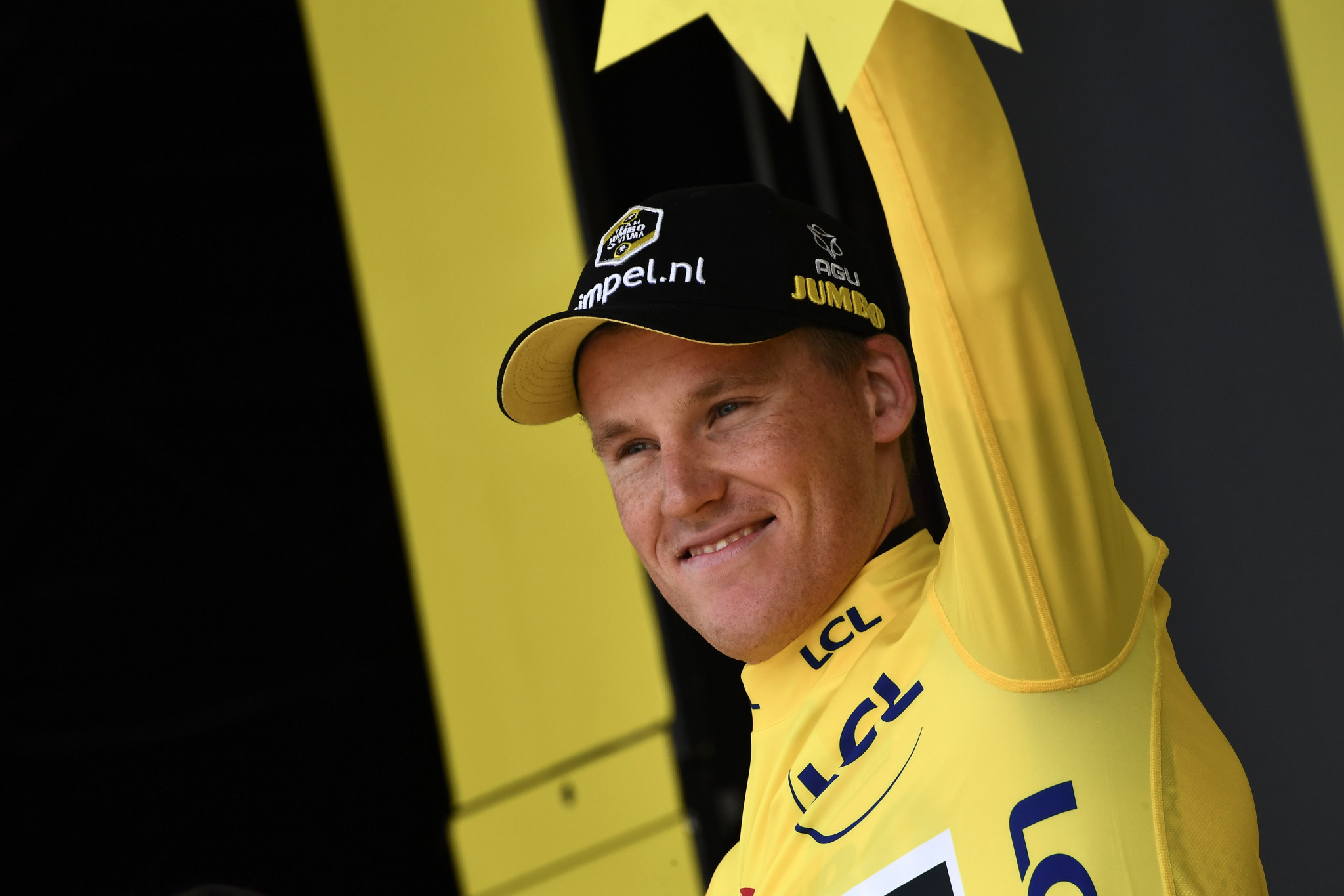 Teunissen extends Tour de France lead after team time trial triumph