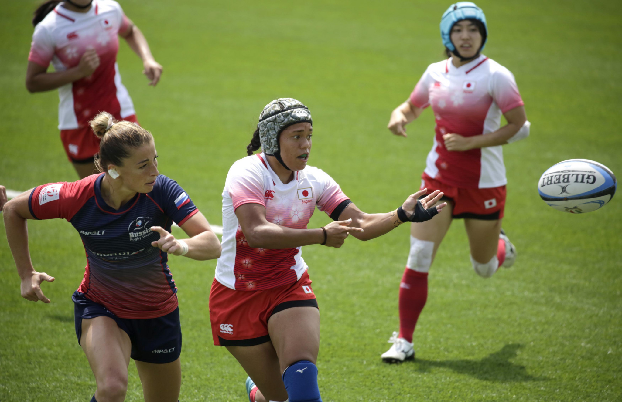 Japan's women's and men's rugby sevens teams won gold at Naples 2019 ©FISU