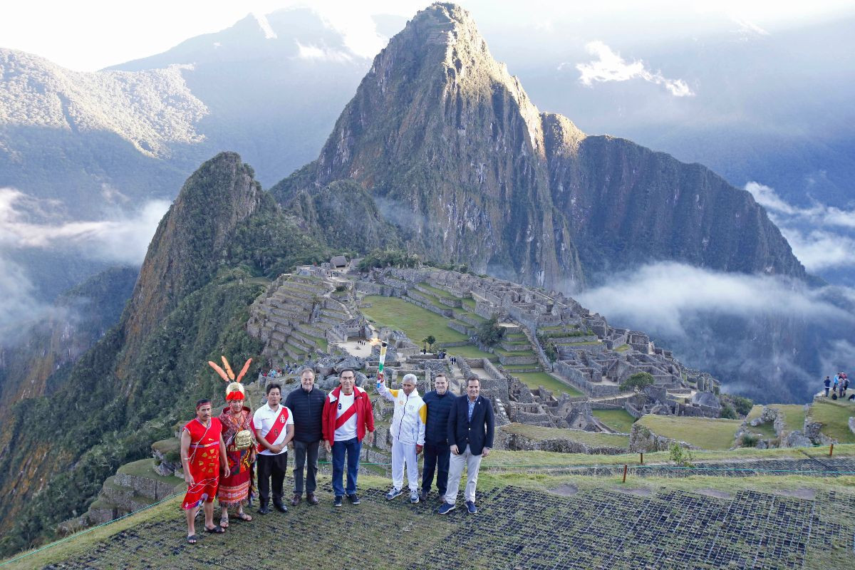 The flame that is now being transferred to Lima via 600 Torchbearers was ignited on the highest mountaintop of Machu Picchu amid the ruins of the Inca Citadel ©Lima 2019