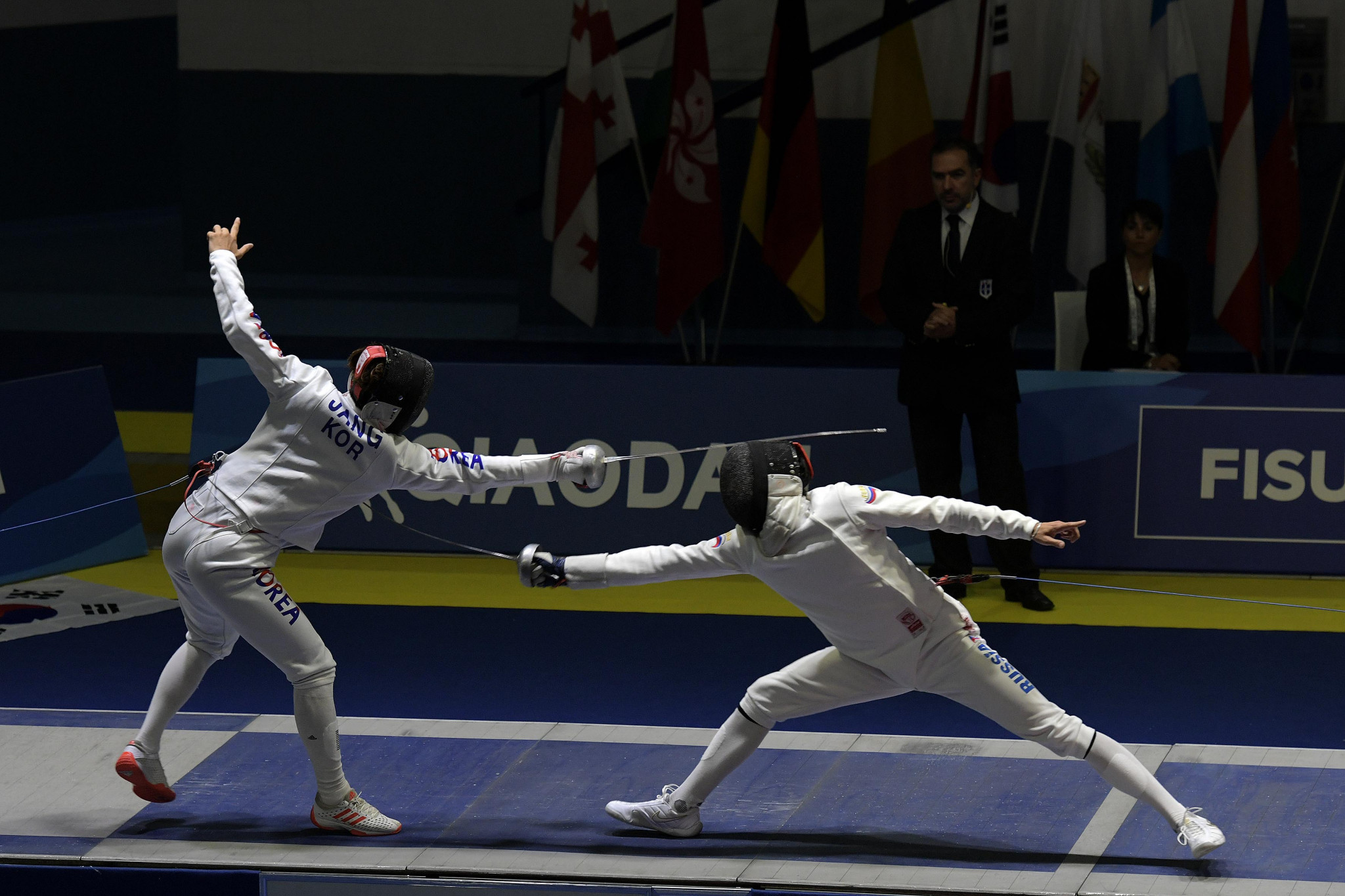 Fencing continued at the University Sports Centre in the men's team épée and women's team foil ©Naples 2019