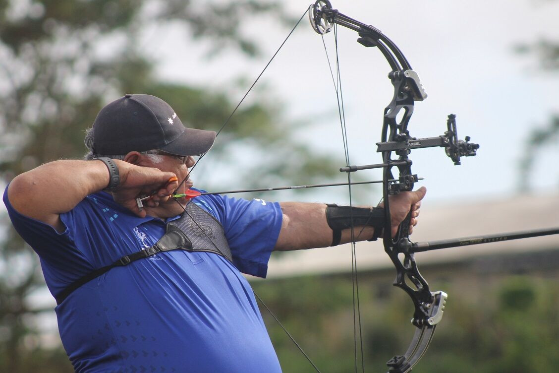 The presence of Samoan Prime Minister Tuilaepa Aiono Sailele Malielegaoi in the archery caught the eye, but he finished last in his competition ©Pacific Games News Service