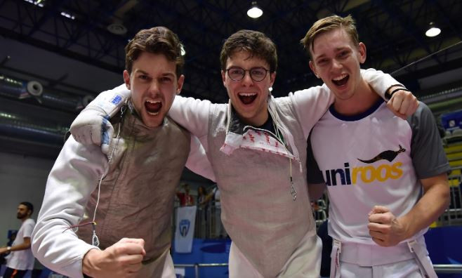 Australian fencers celebrate another victory in Salerno ©Naples 2019