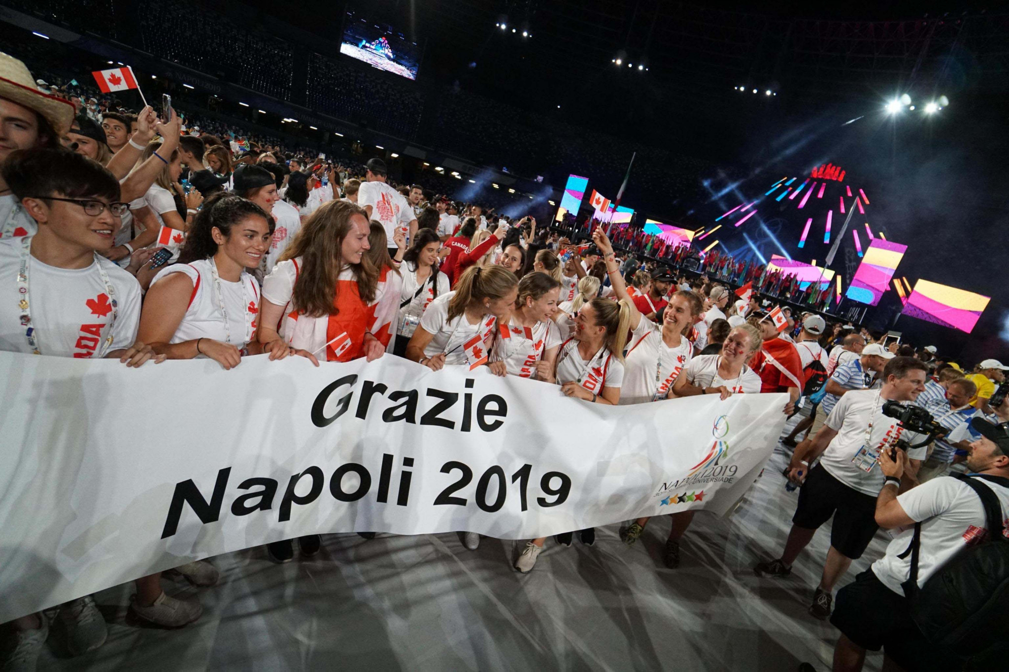 Athletes carried banners of thanks into San Paolo Stadium as the Summer Universiade concluded in Naples ©Naples 2019