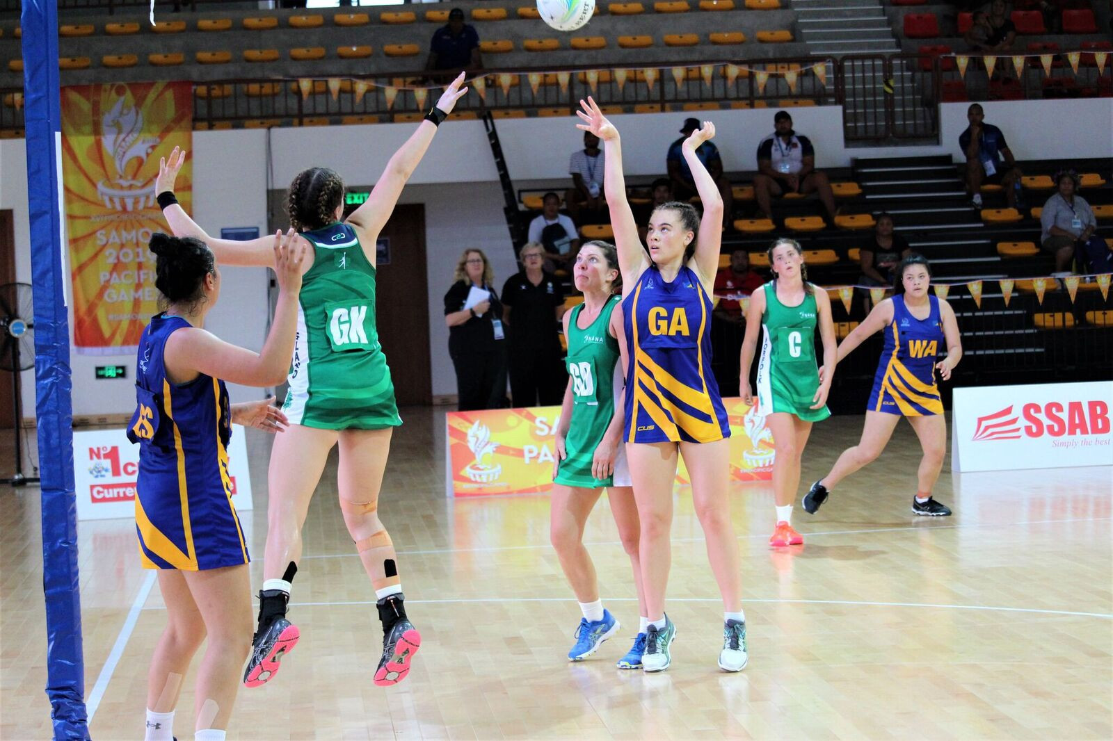The minnows of Tokelau and Norfolk Islands faced off in the netball at the Multi-Sport Centre ©Games News Service