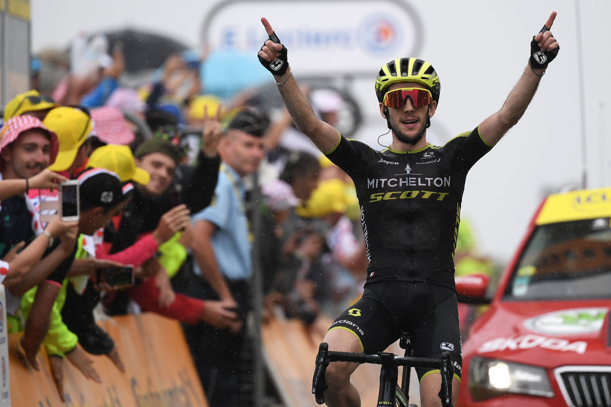 Yates claims second stage victory as challengers gain time on Alaphilippe at Tour de France