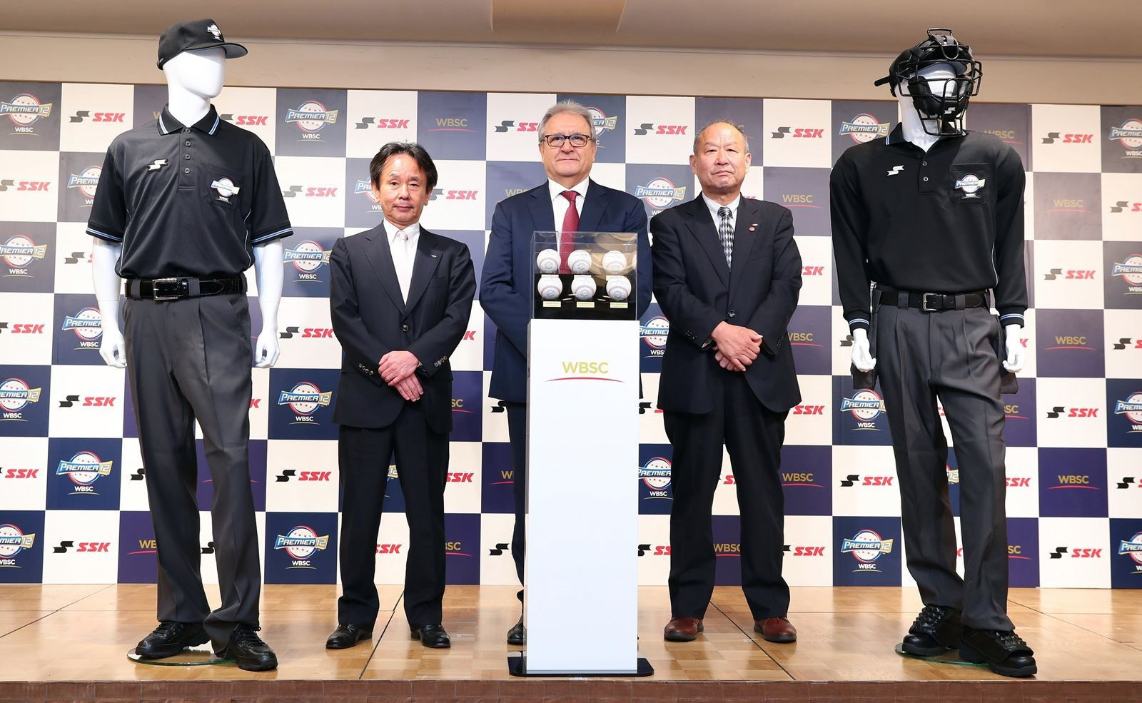 The official competition ball and umpire kit of the 2019 WBSC Premier12 has also been unveiled ©WBSC