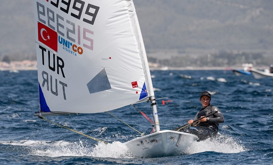 Ecem Güzel of Turkey is the new leader at the Laser Radial Women's World Championship after the fourth day of action in Japan ©TYF